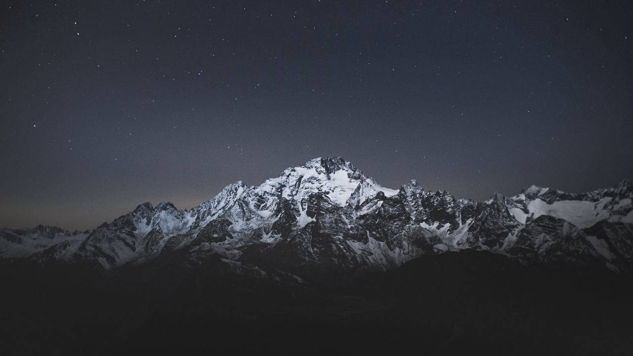 Night Mountain Wallpaper