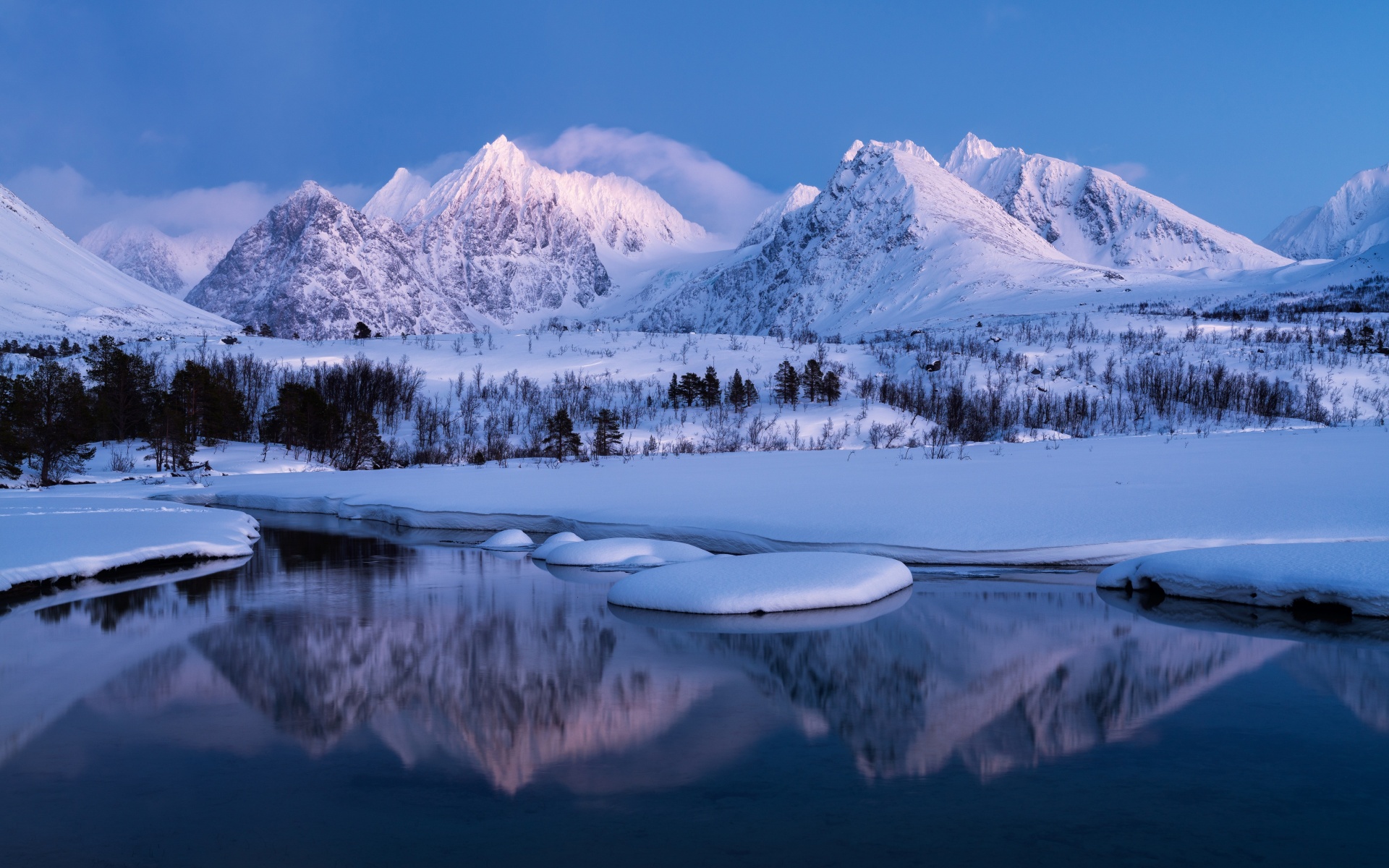 Winter Mountains Wallpaper 4K, Landscape, Lake, Cold