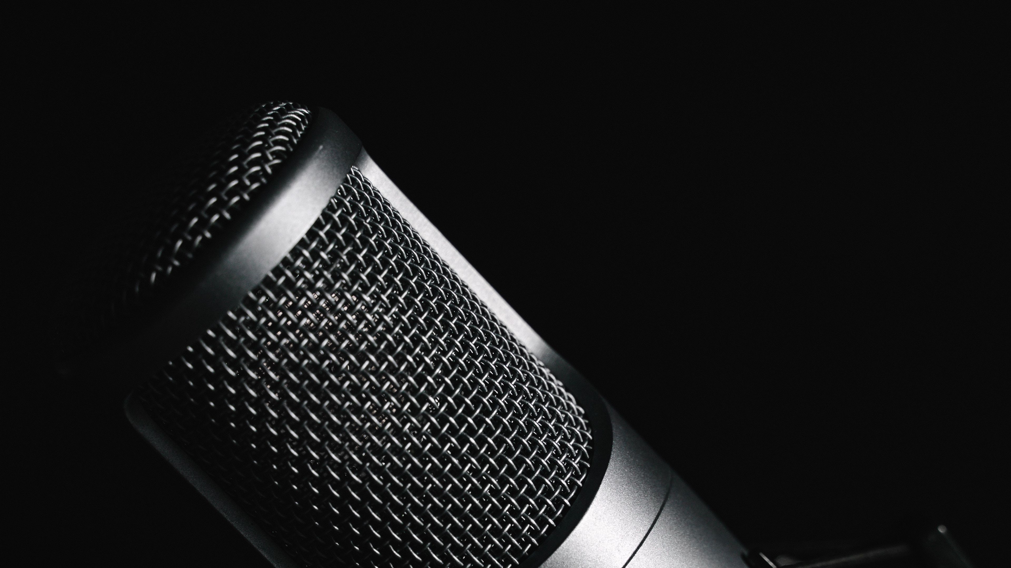 Download wallpaper 3840x2160 microphone