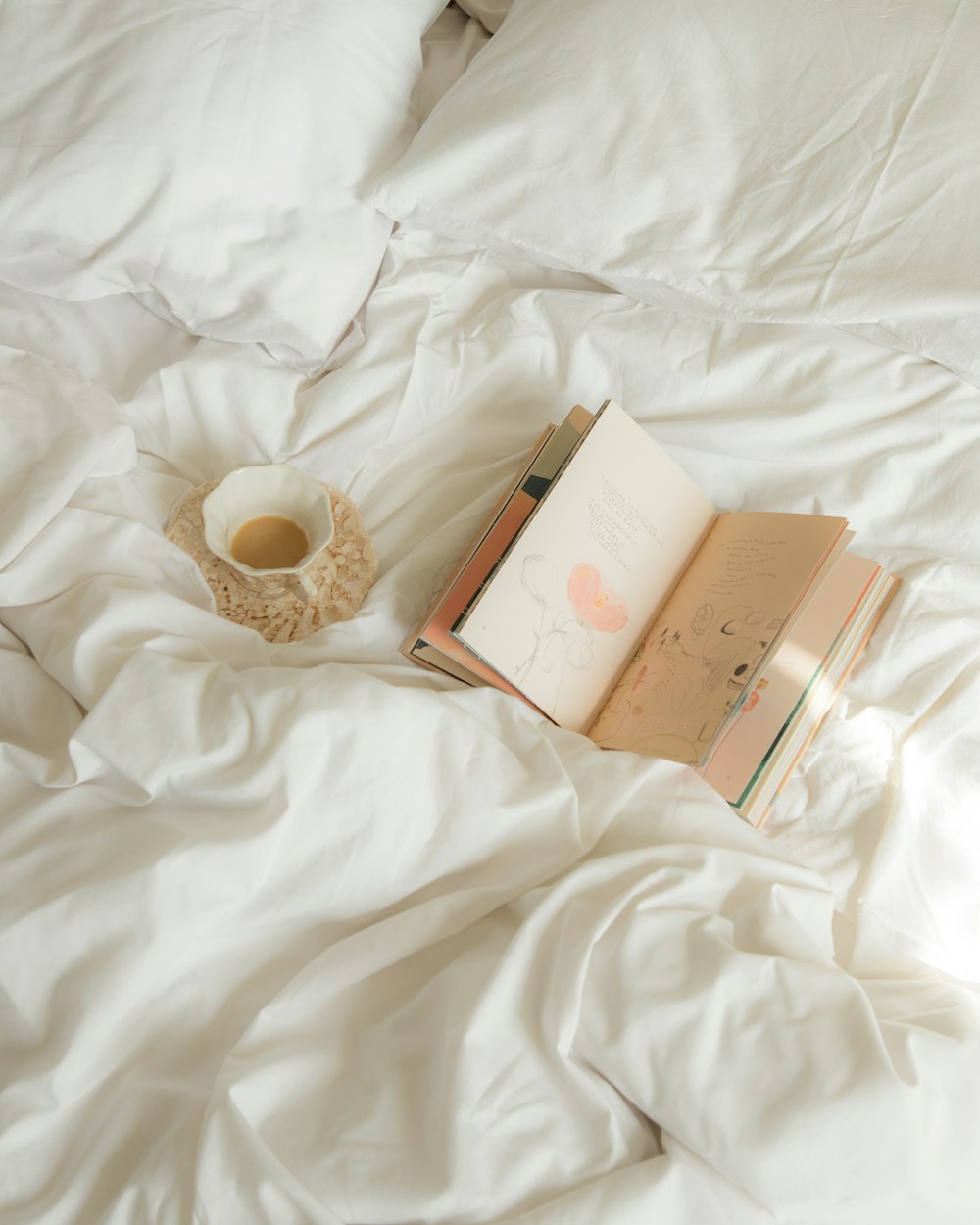 Bed Sheet Picture [HD]. Download