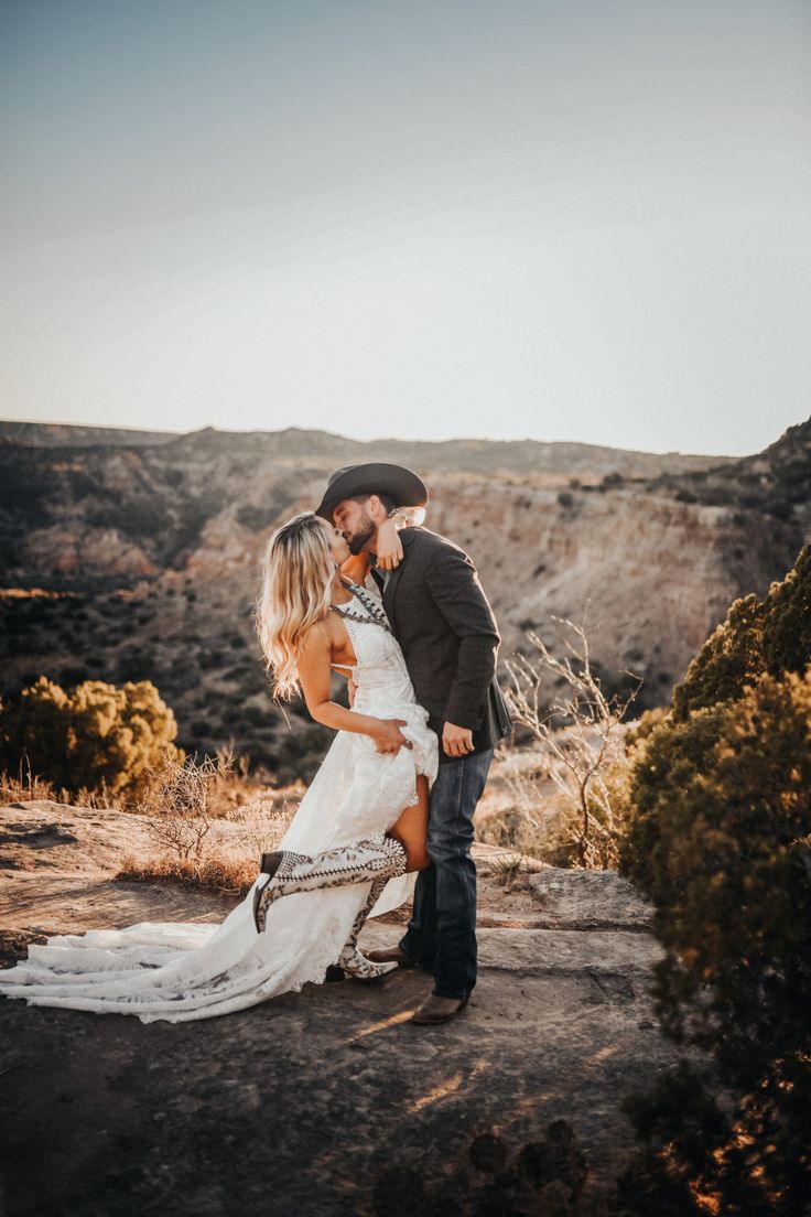 ranch couple, ranch wedding