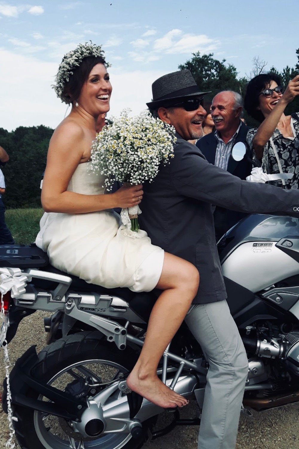 Silvia the Barefoot Bride