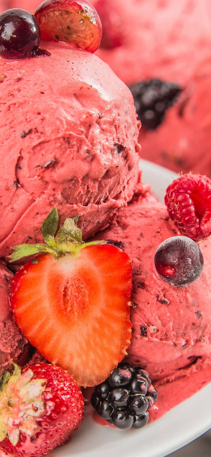 Download A dessert iPhone with mouth