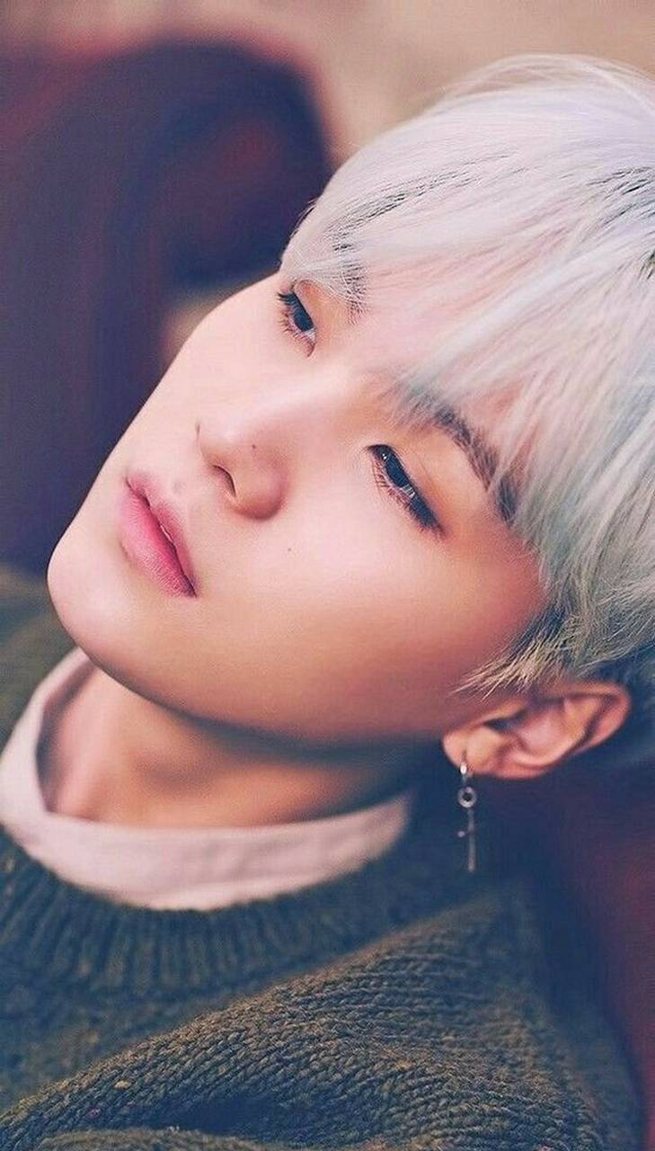 Min Yoon Gi iPhone Wallpaper