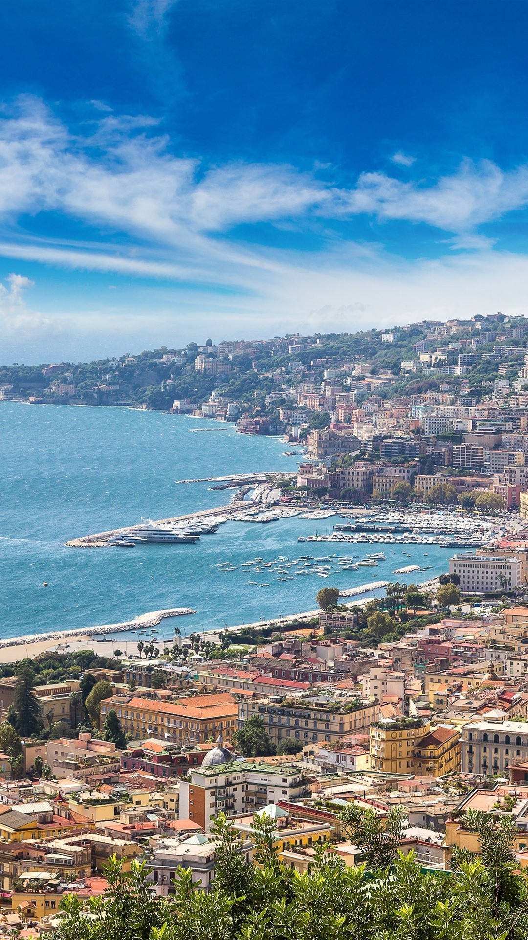 Download free Naples Captivating City