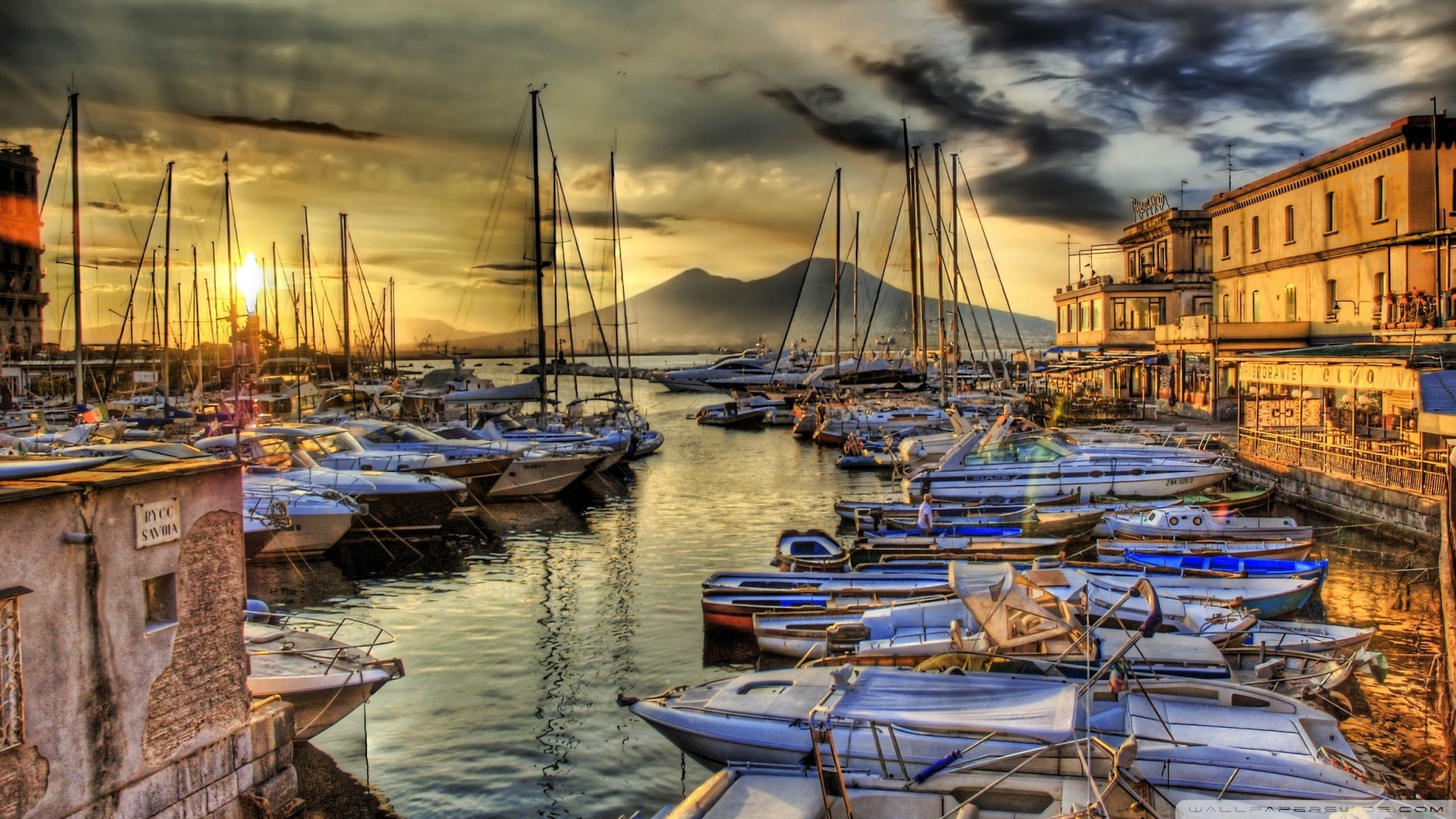 Ultra HD Desktop Background Wallpaper