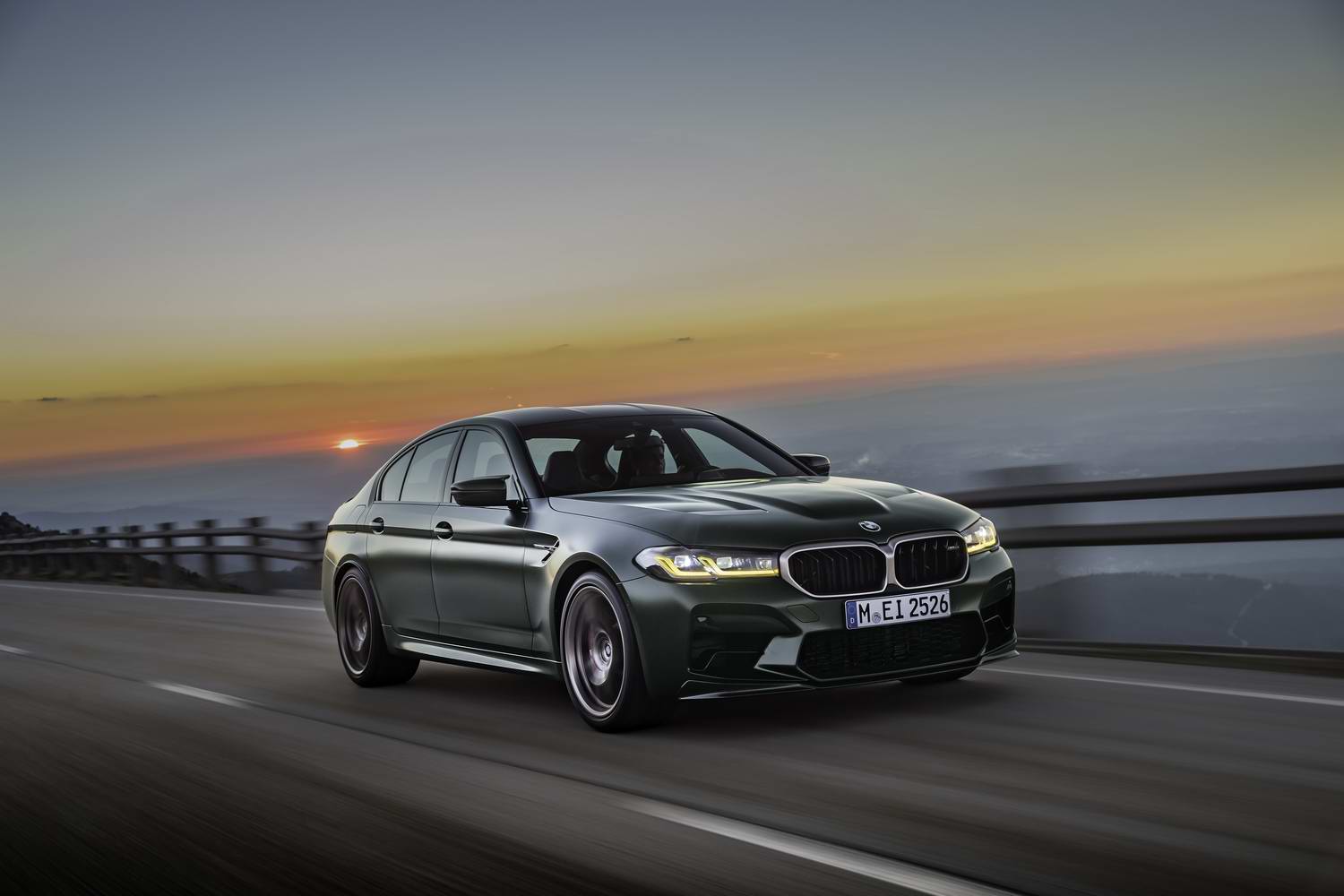 BMW M5 CS. Reviews, Test Drives