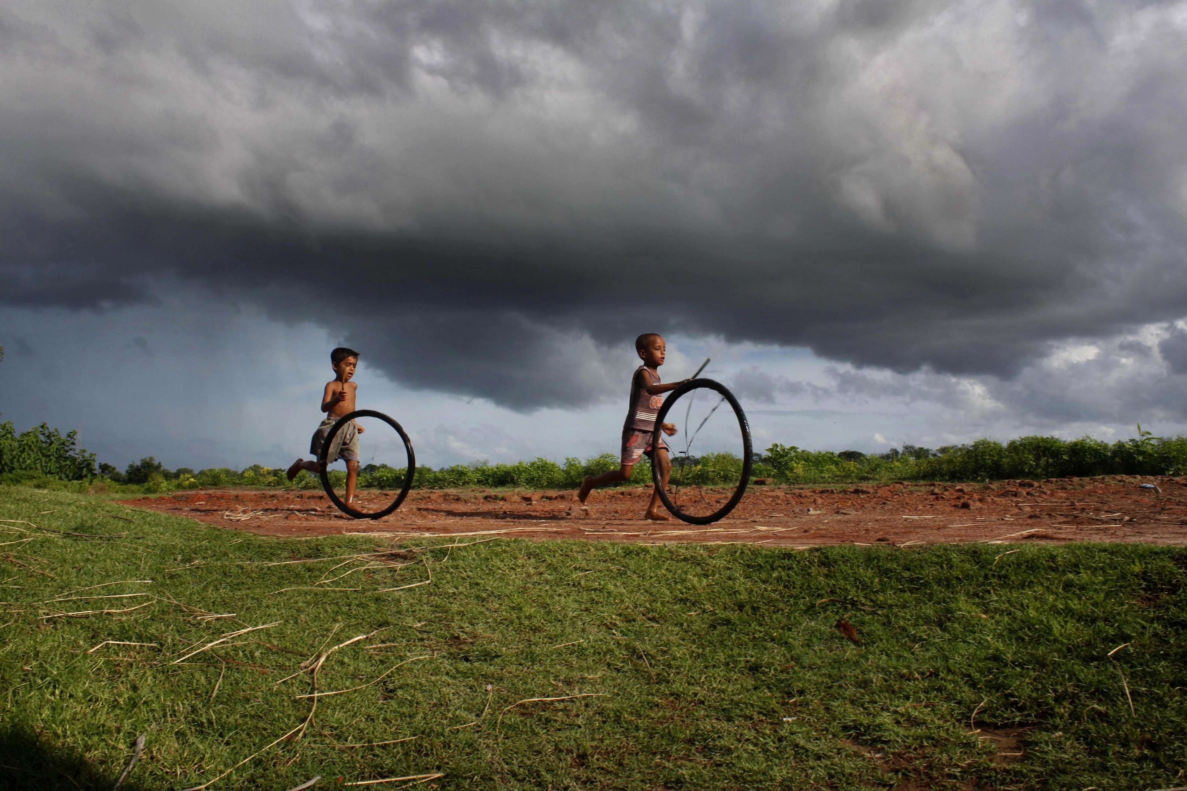 bangladesh #boy sport #canal #fisherman