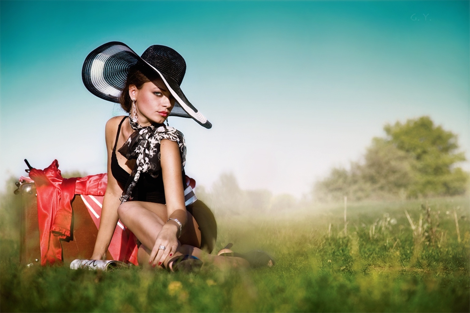 Women Fashion Wallpaper