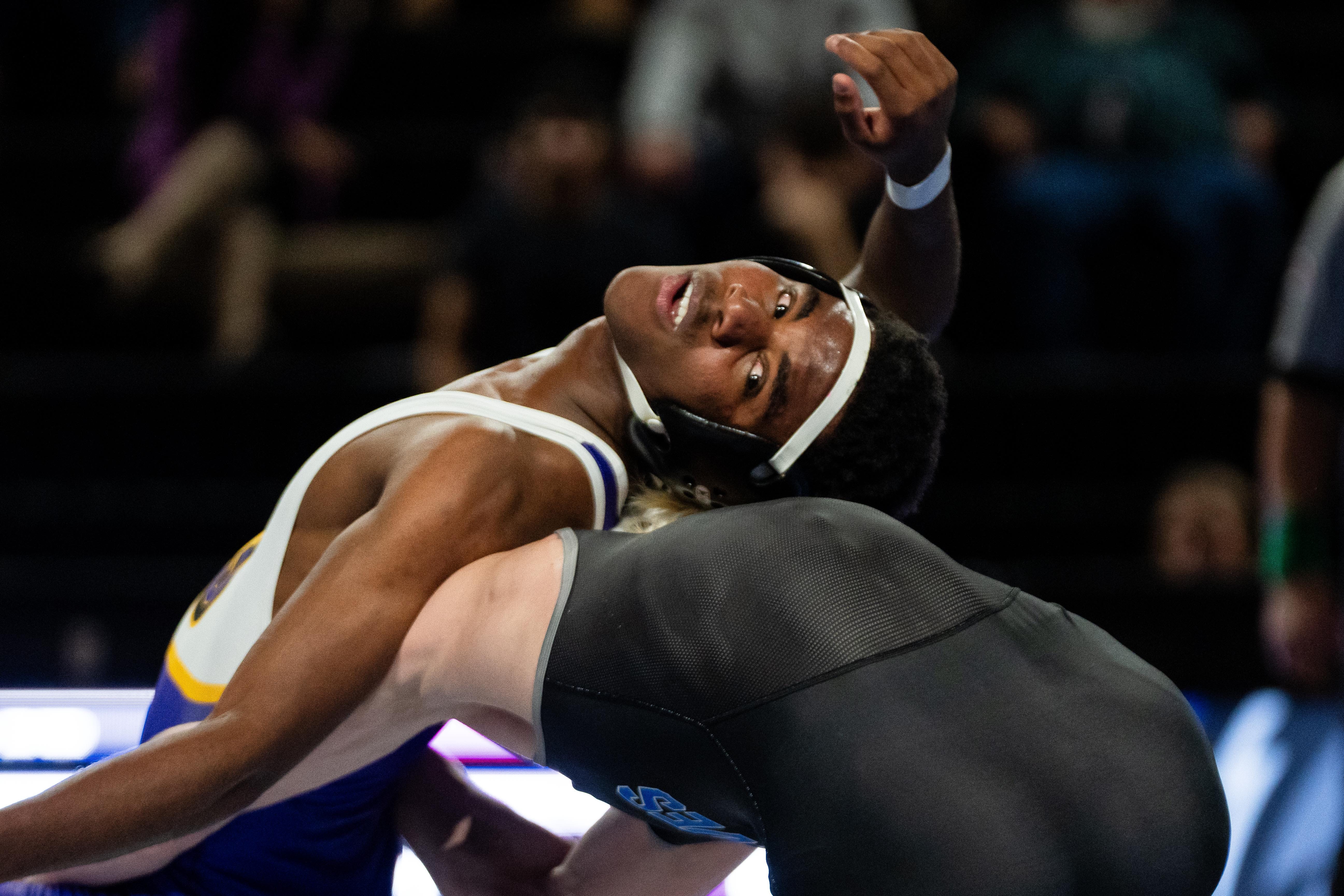 Johnston Wrestling Takes On Waukee NW