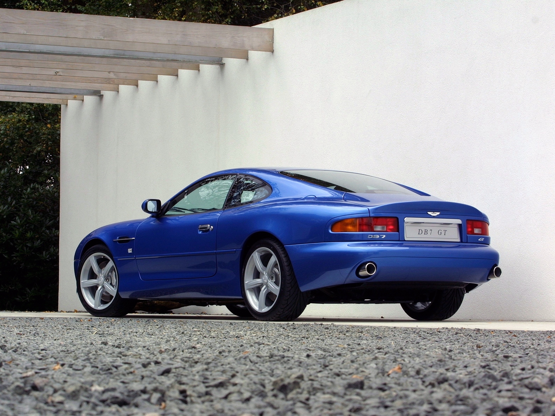 Vehicles Aston Martin DB7 HD Wallpaper