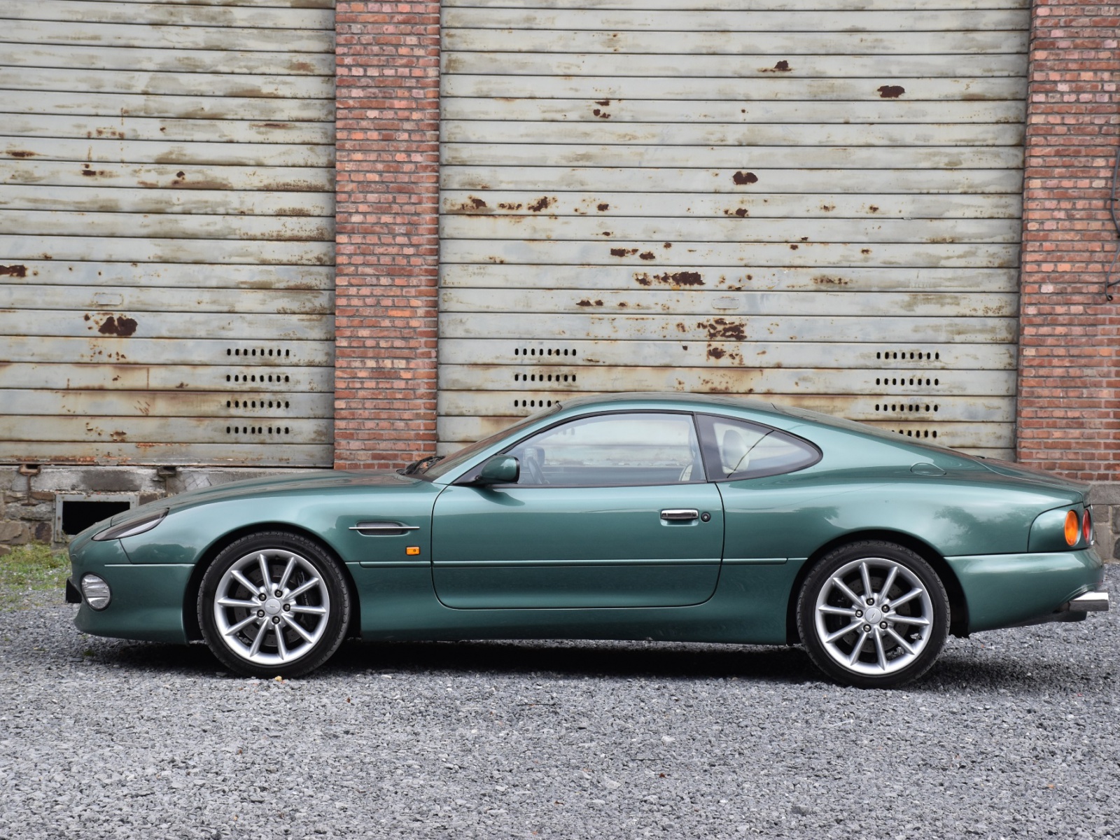 Aston Martin DB7 Vantage