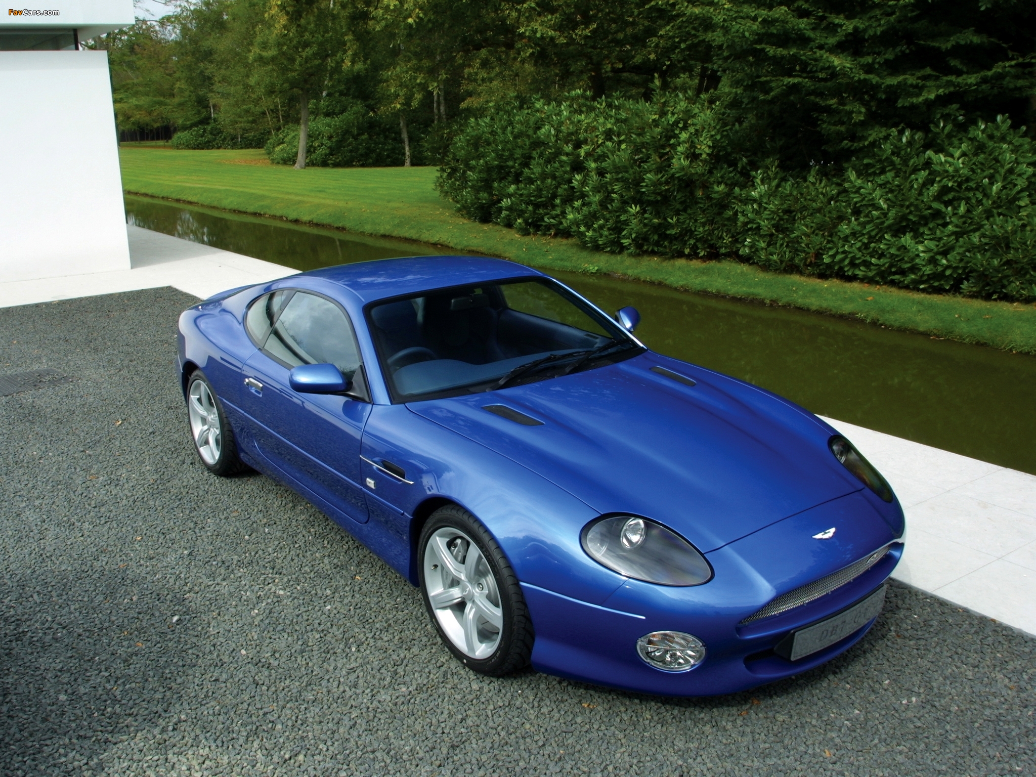 image of Aston Martin DB7 GT 2003