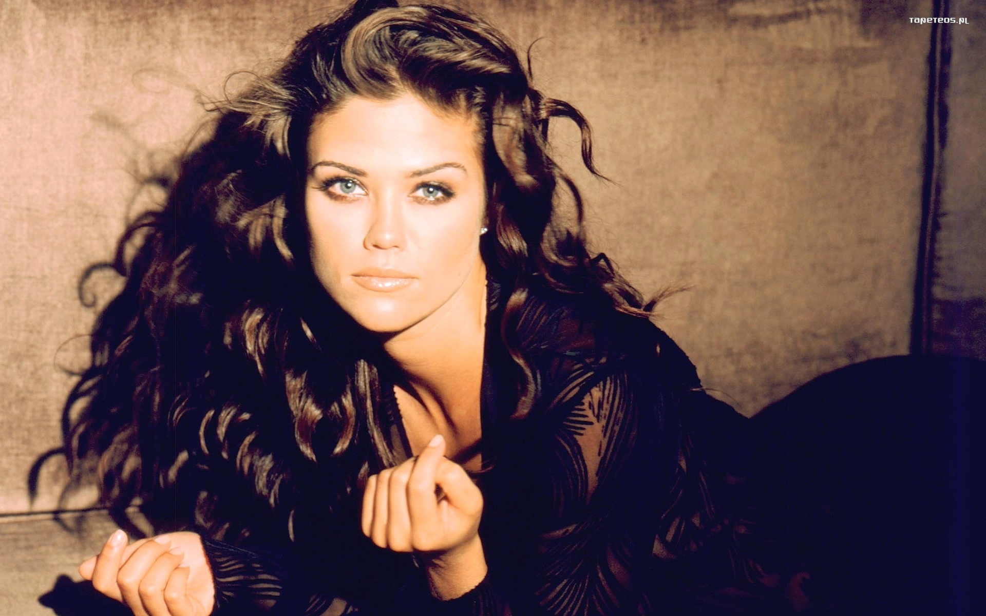 Susan Ward 004 na pulpit