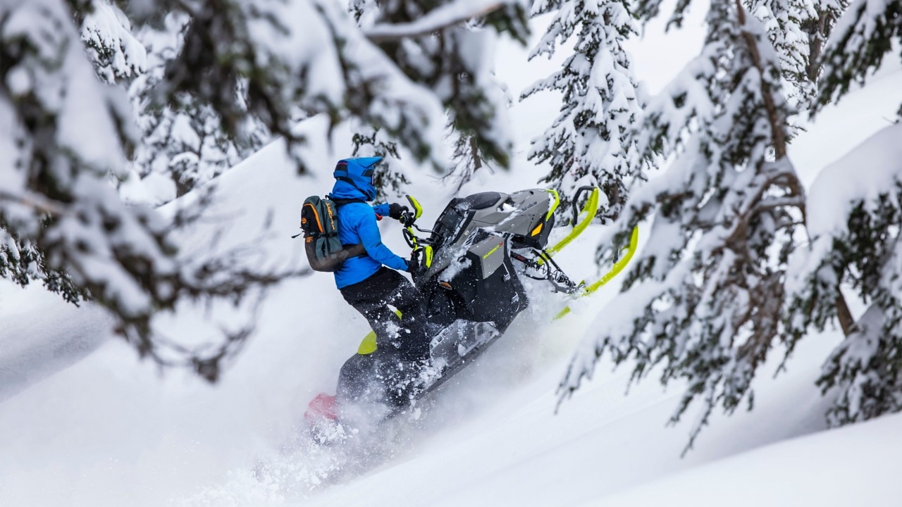 2023 Ski Doo Summit