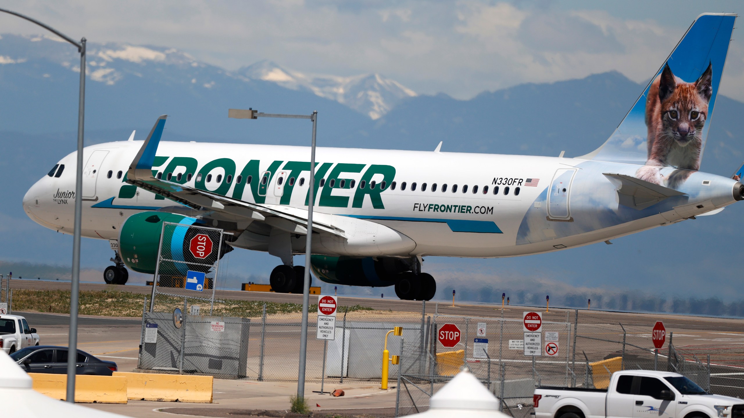 Frontier Airlines hopes IPO rides wave