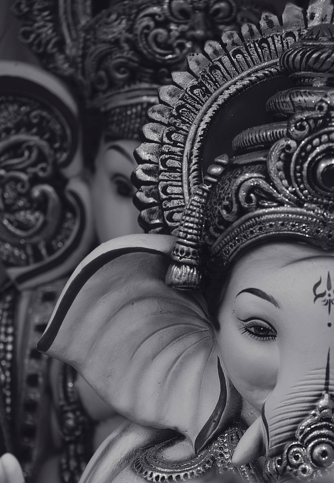 Download Divine Black and White Ganesha