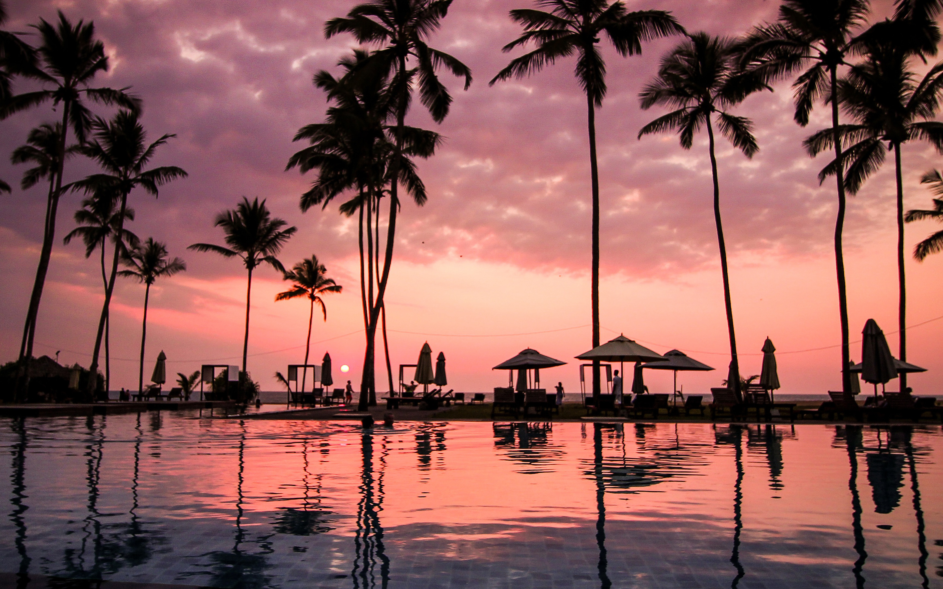 Vacation Sunset Beach Happy Wallpaper