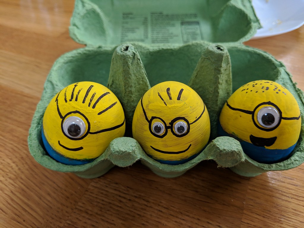 Minions: Hard to eggsplain #Easter Καλό