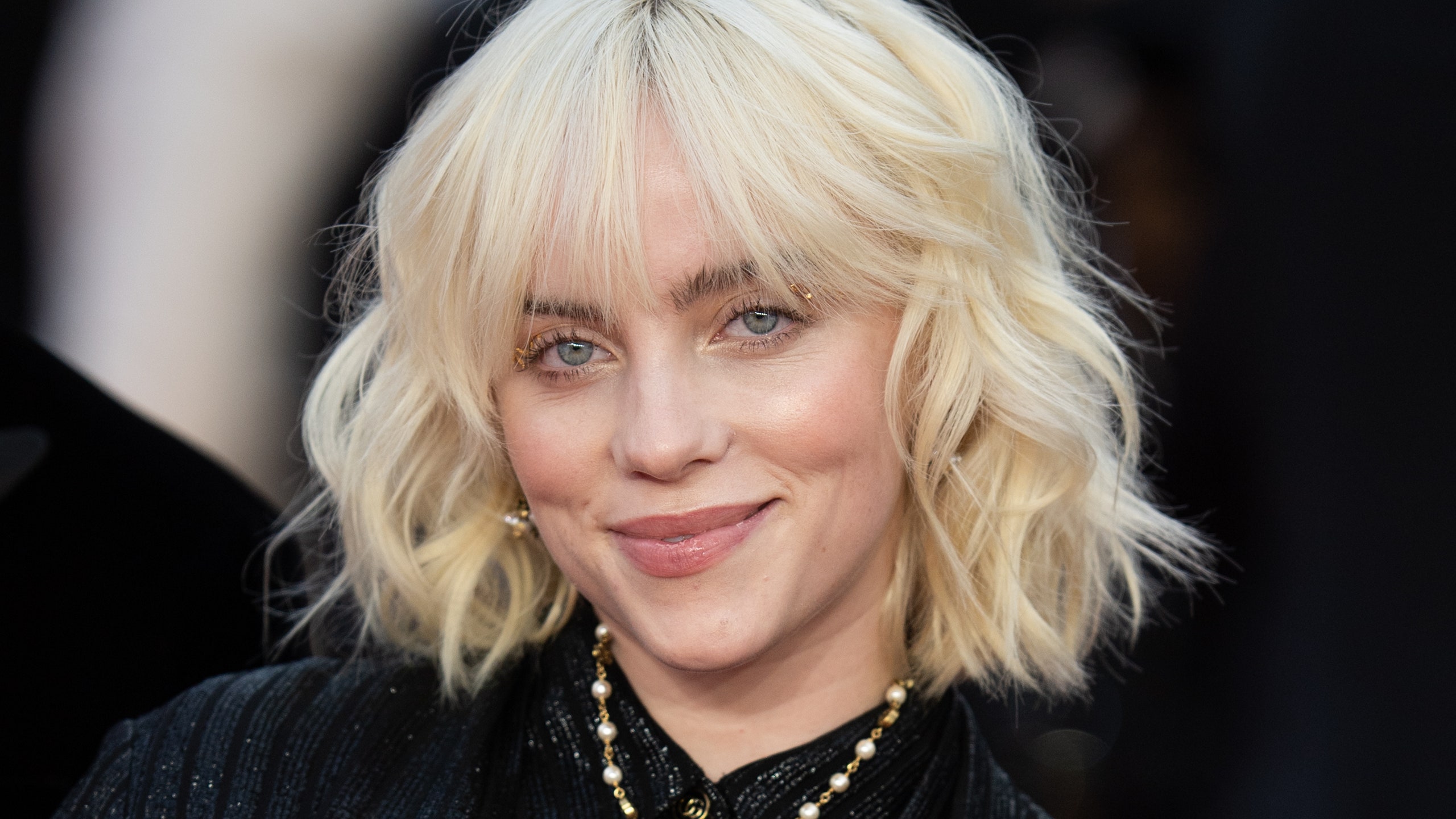 Billie Eilish Just Dyed Her Hair Jet