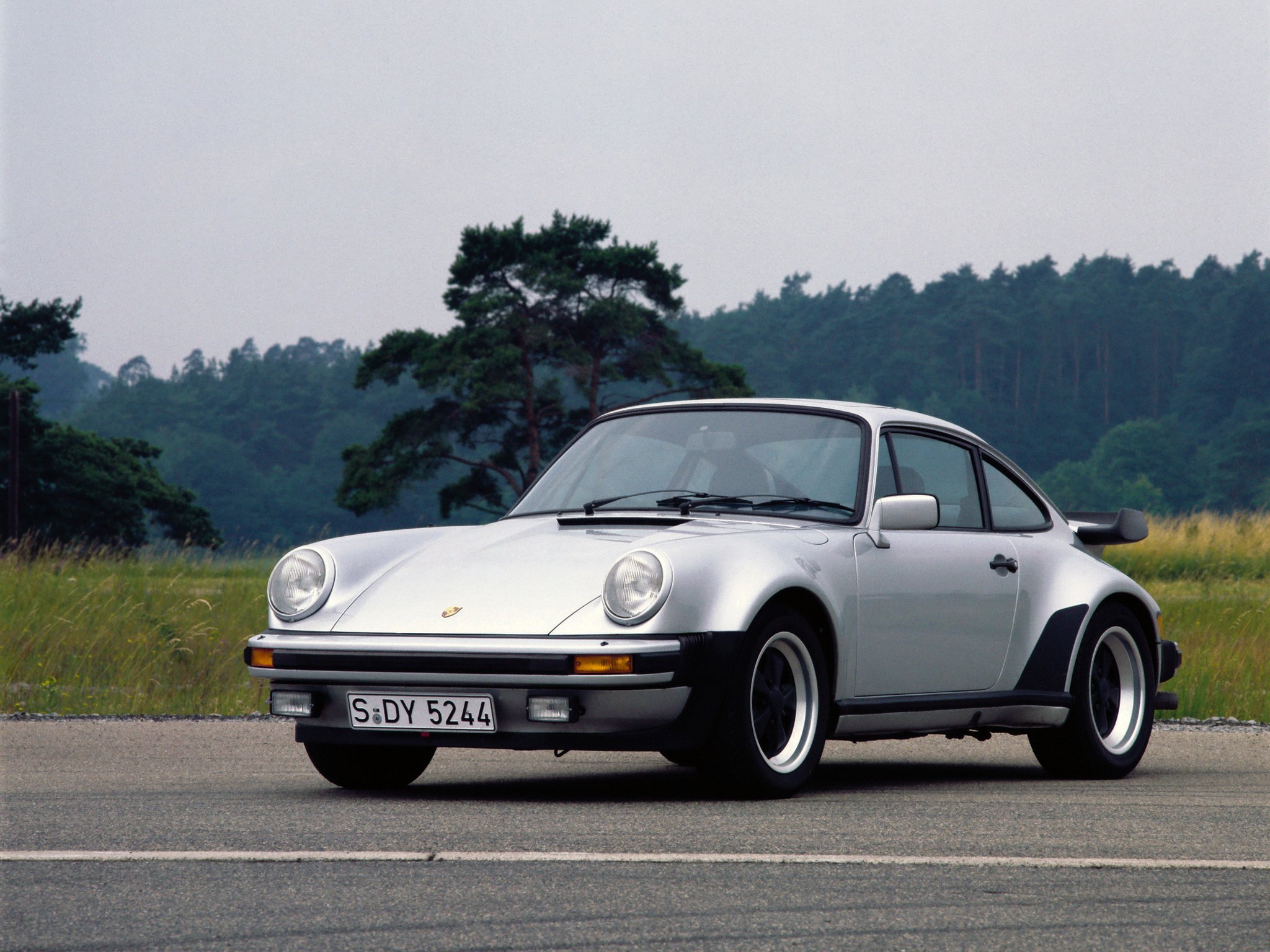1977 89 Porsche 911 Turbo Coupe 930