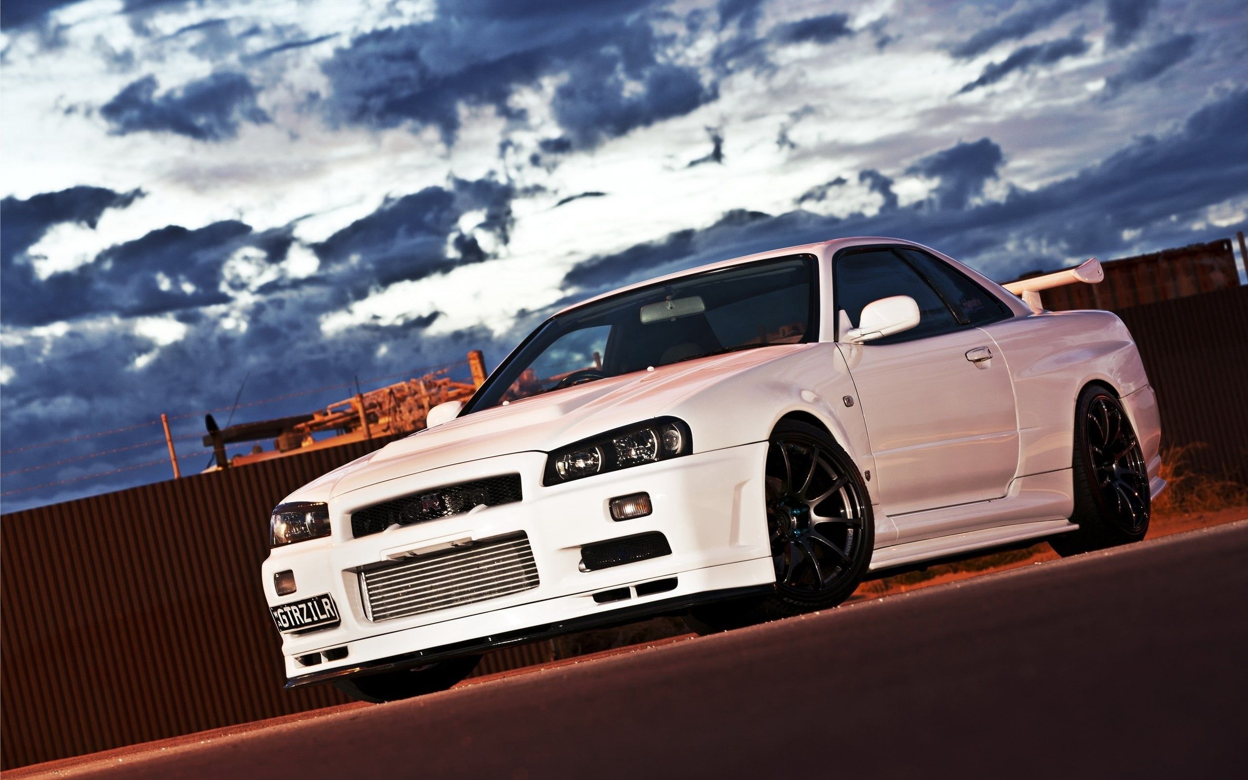 White Nissan GT R Skyline Coupe #nissan