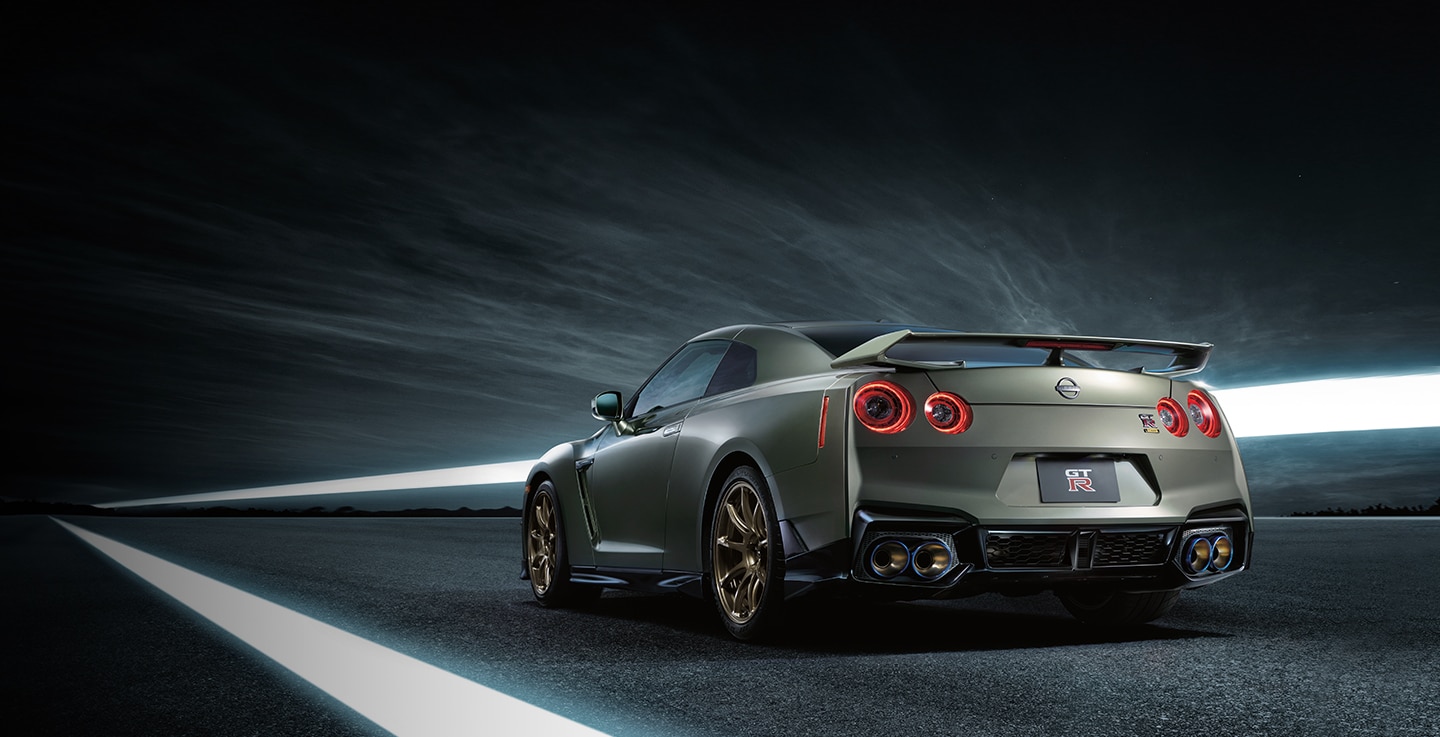 2024 Nissan GT R Gallery: Exterior Picture & Color Options