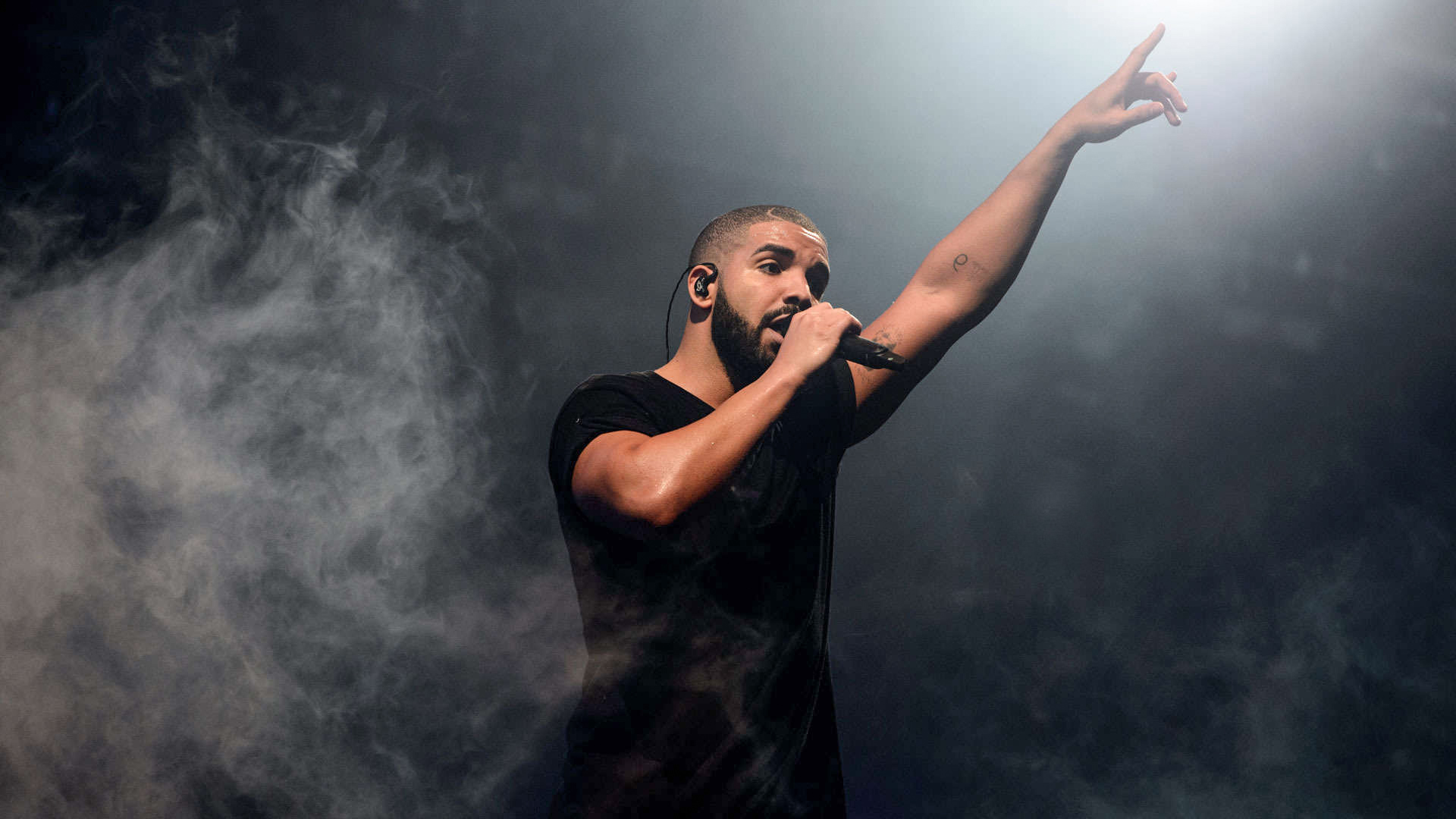 Drake Wallpaper​