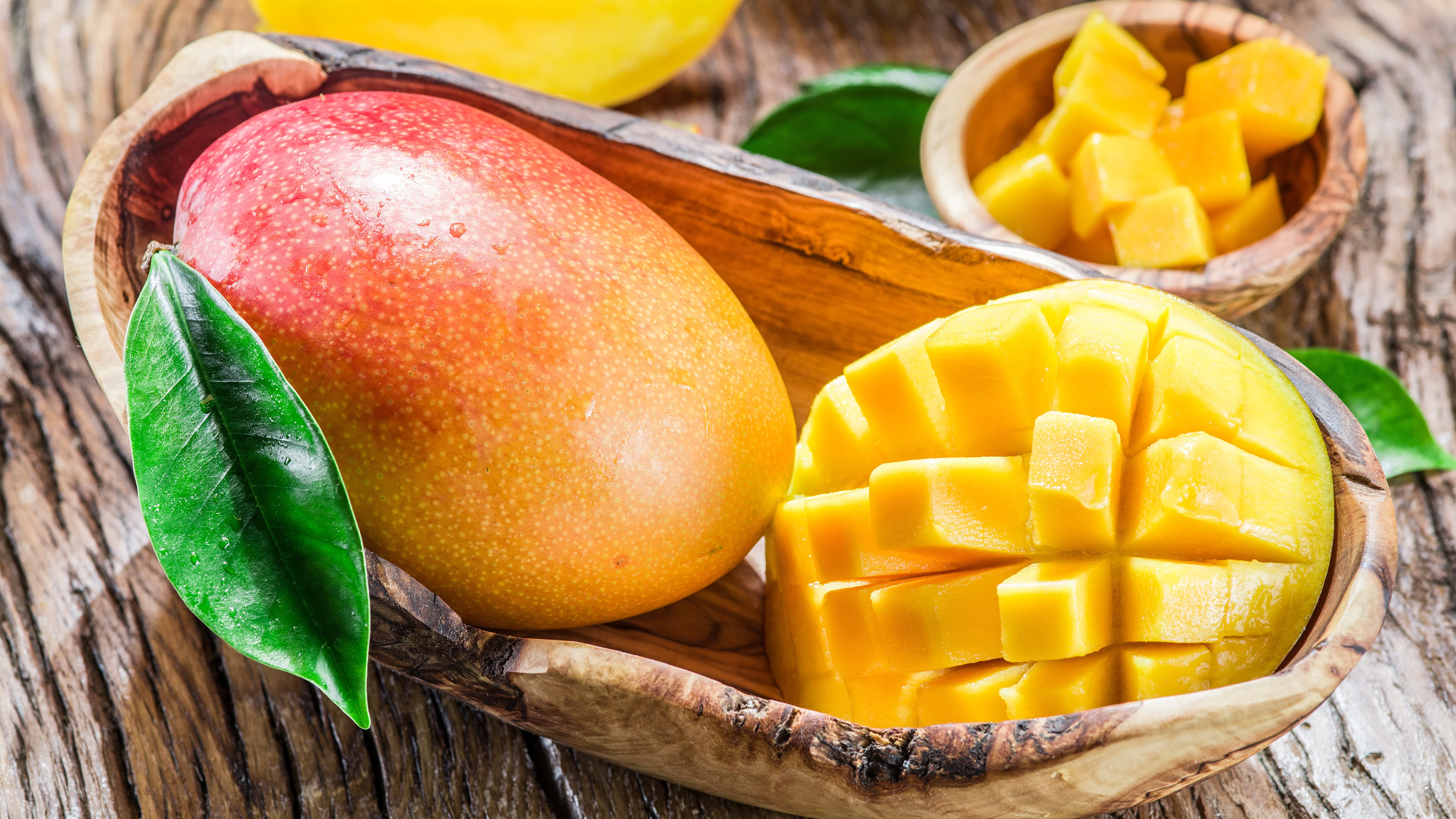 Organic Mangos UHD 4K Wallpaper