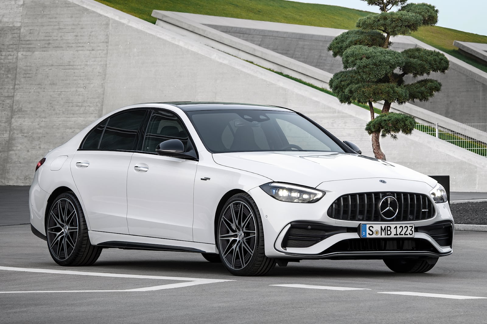 2023 Mercedes AMG C43 Sedan Exterior