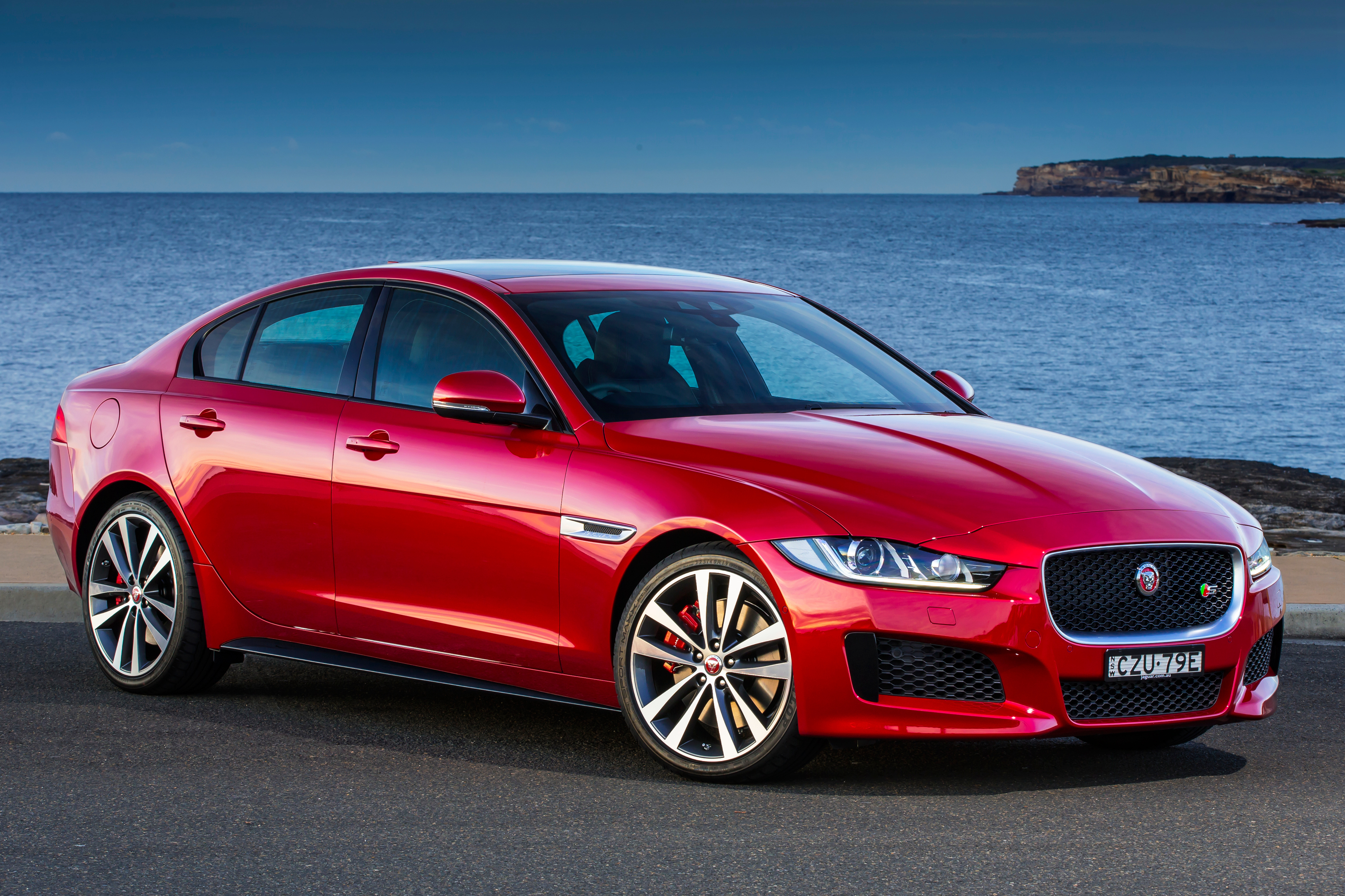 Vehicles Jaguar XE 4k Ultra HD Wallpaper