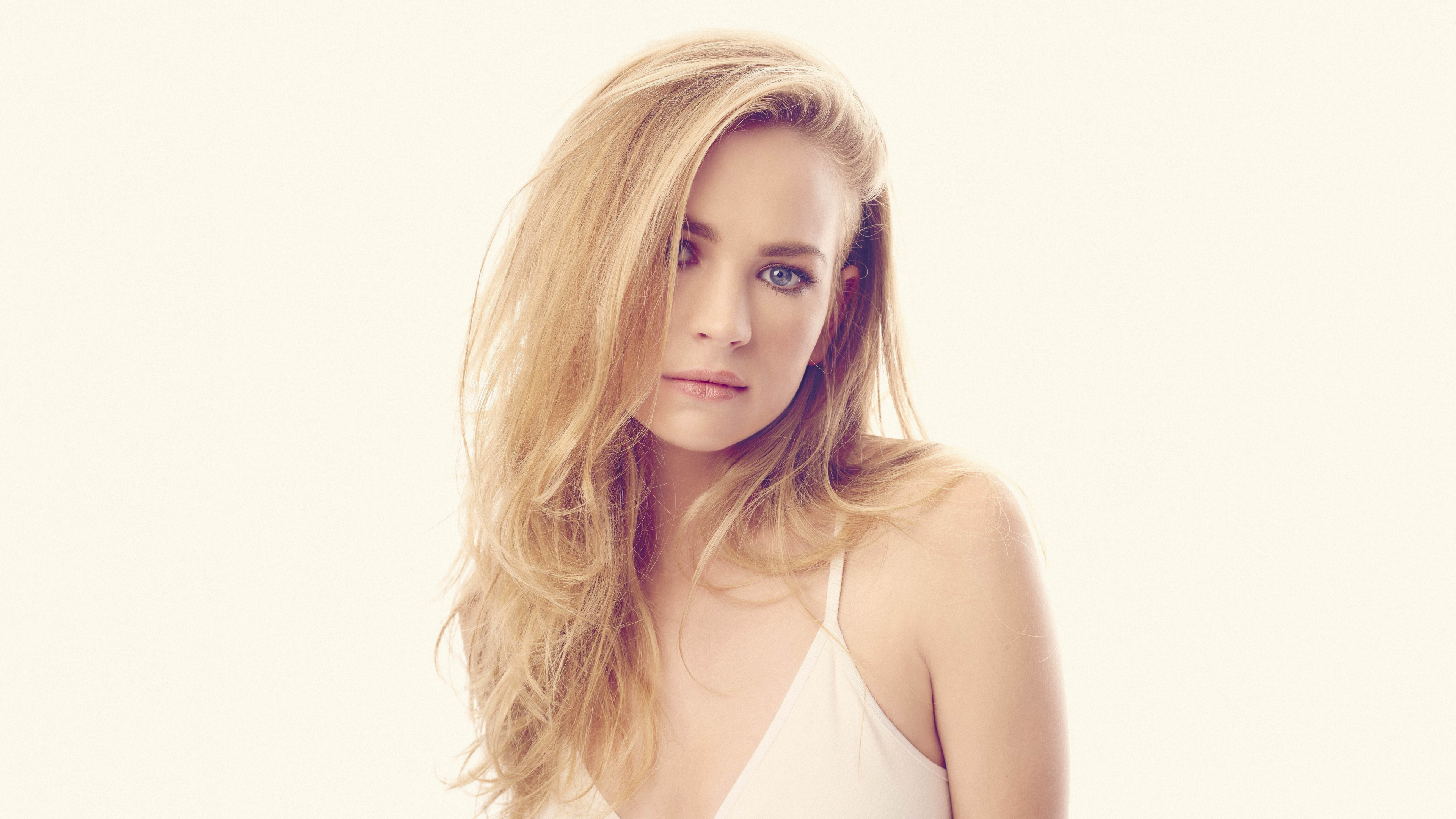 Download wallpaper 3840x2160 britt