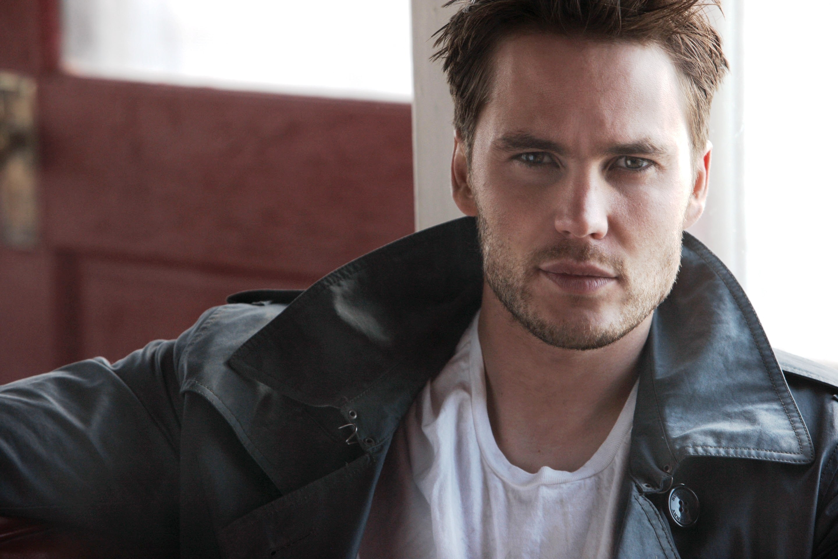 Man Taylor Kitsch an actor wallpaper