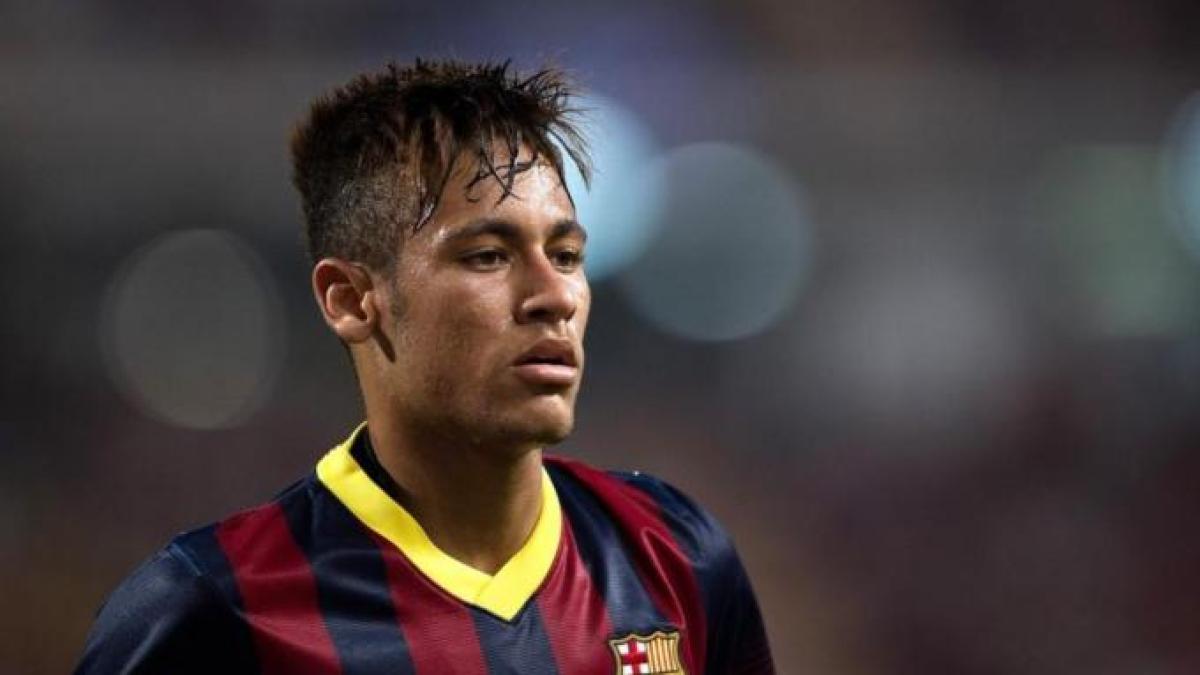 Neymar bags first Barca goal. Football