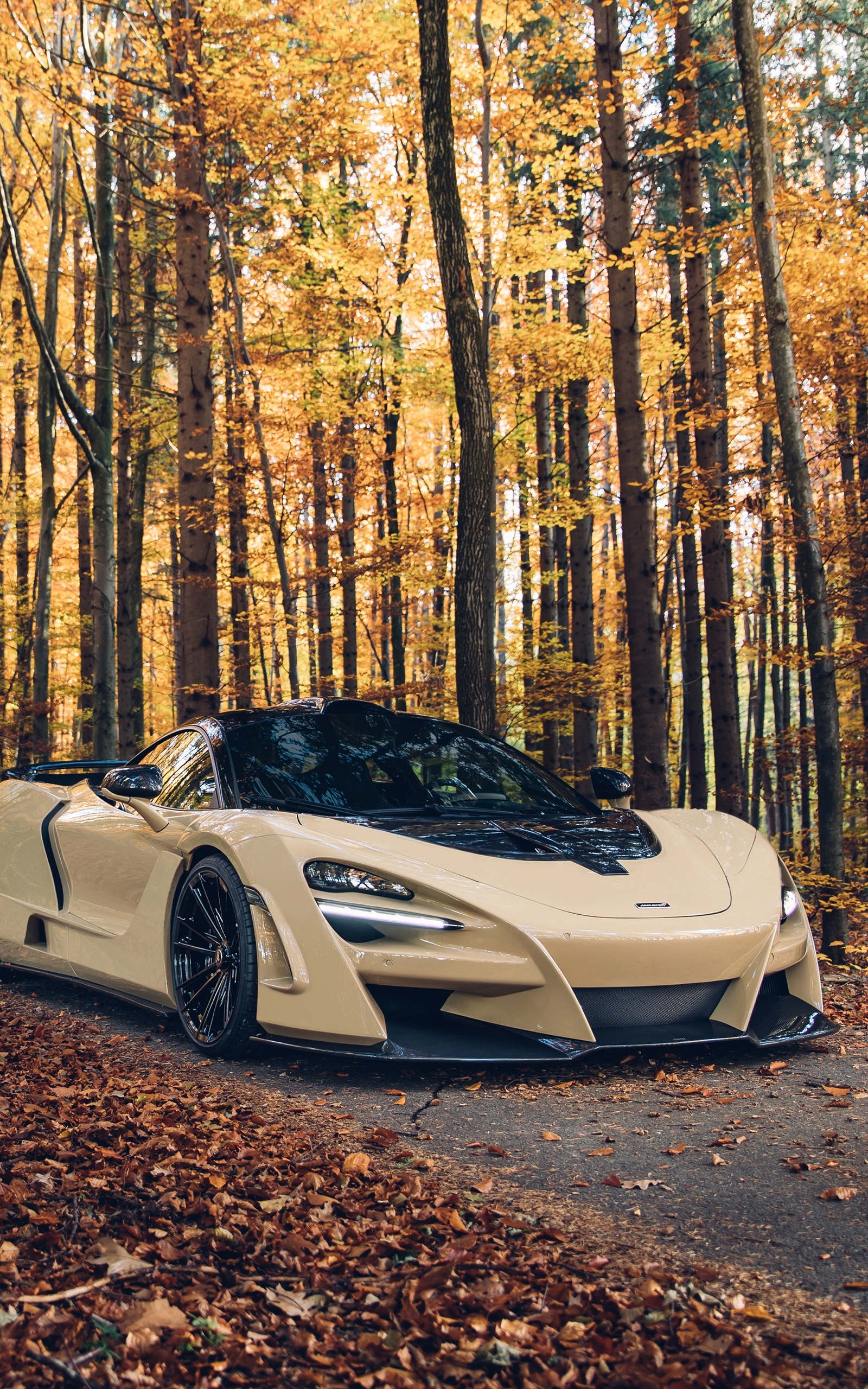 McLaren 720S Phone Wallpaper