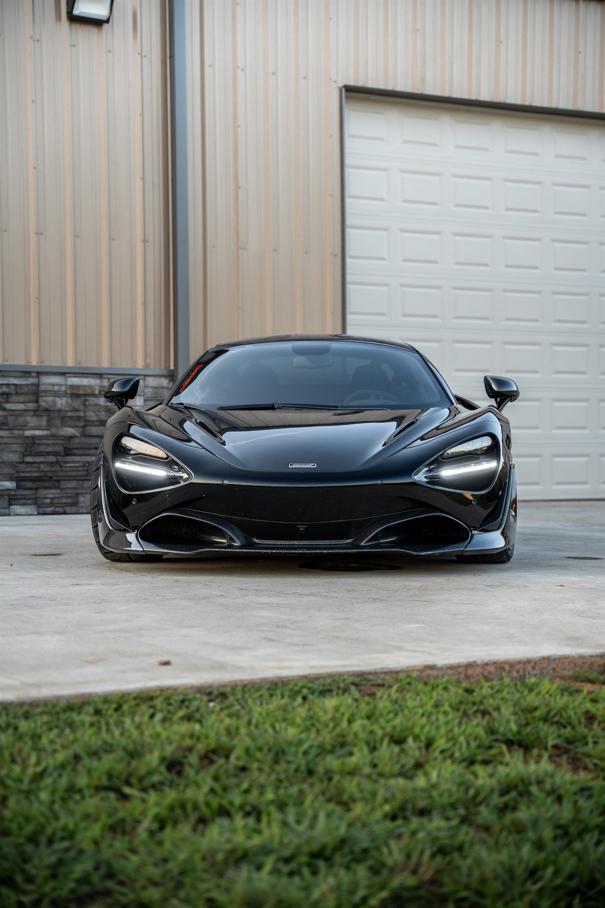Mclaren 720s, Stock No: 9
