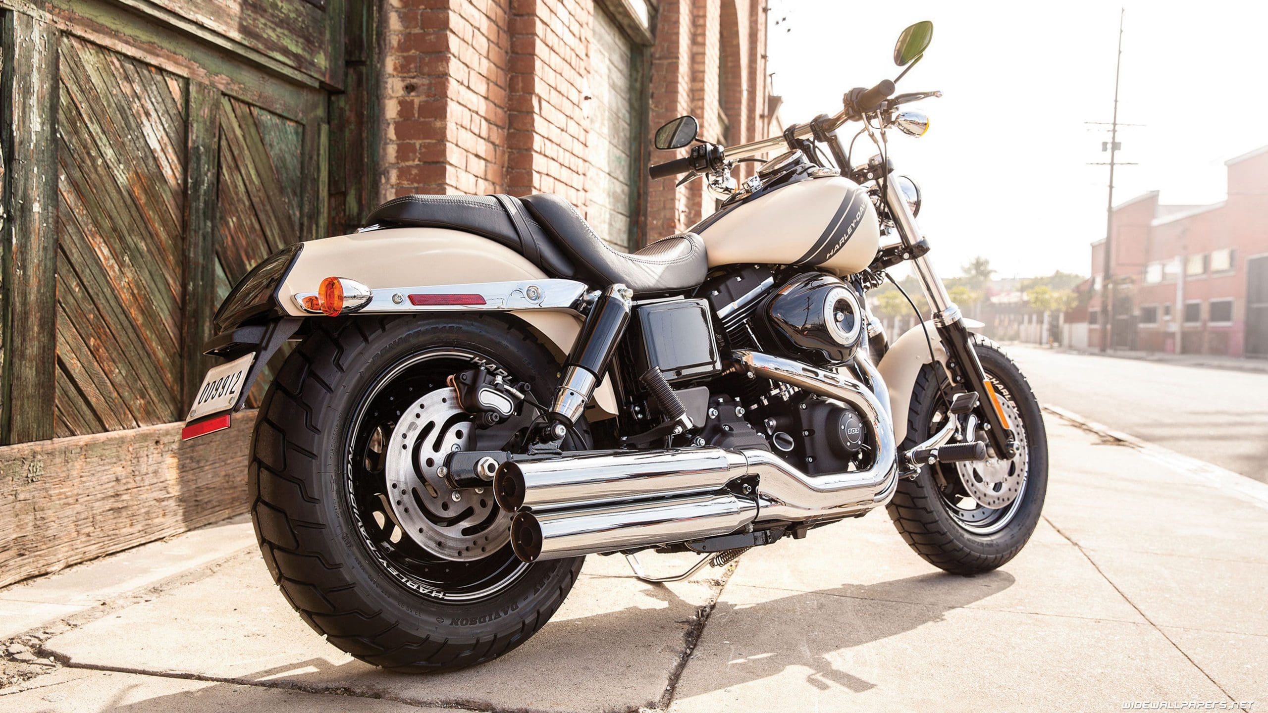 Harley Davidson Street Bob Wallpaper