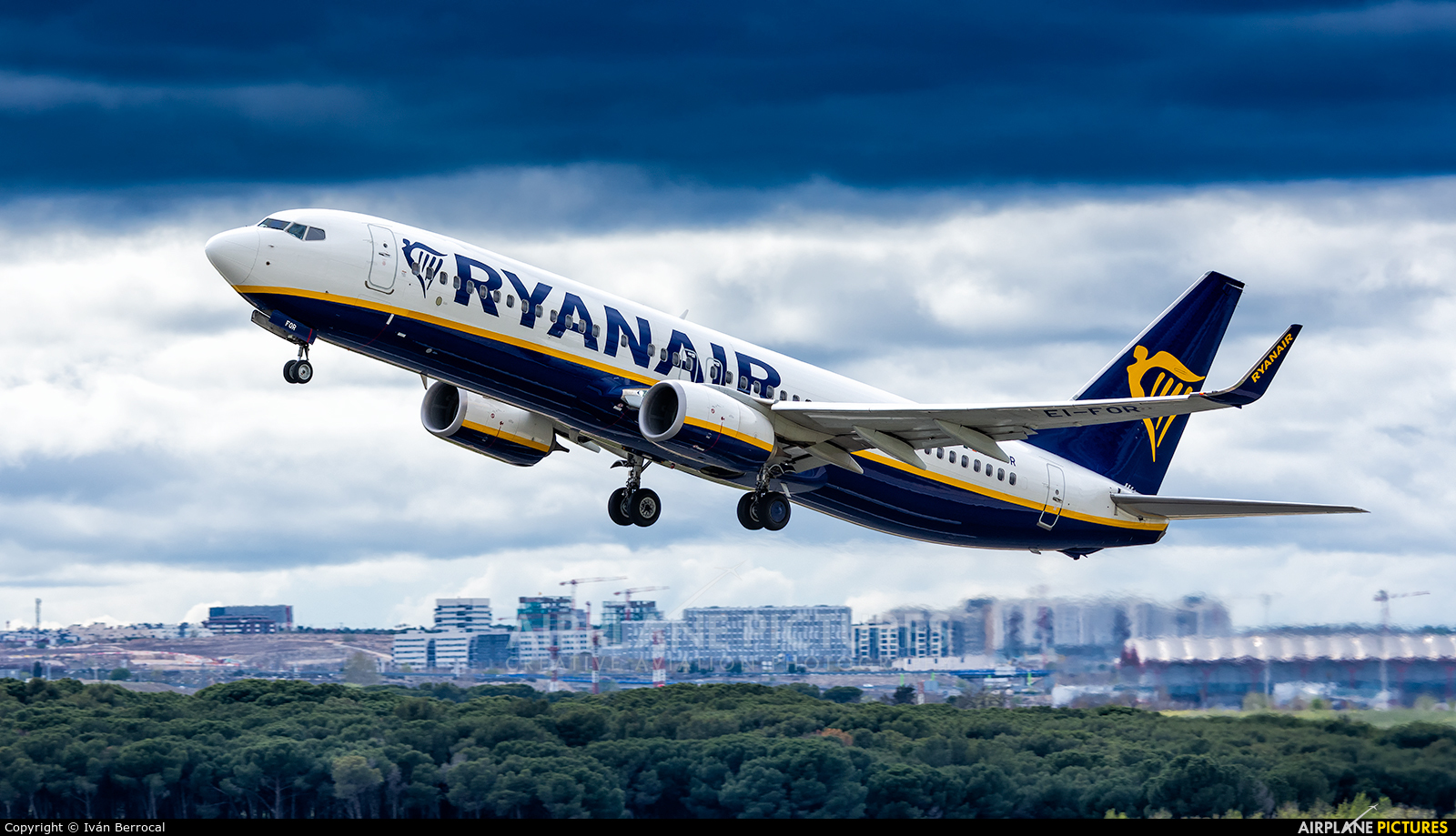 EI FOR Boeing 737 800 At