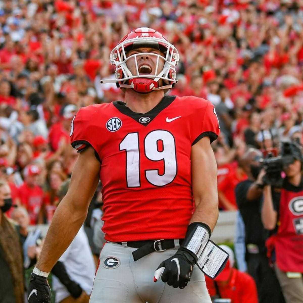 NFL Draft Profile: Brock Bowers, Tight