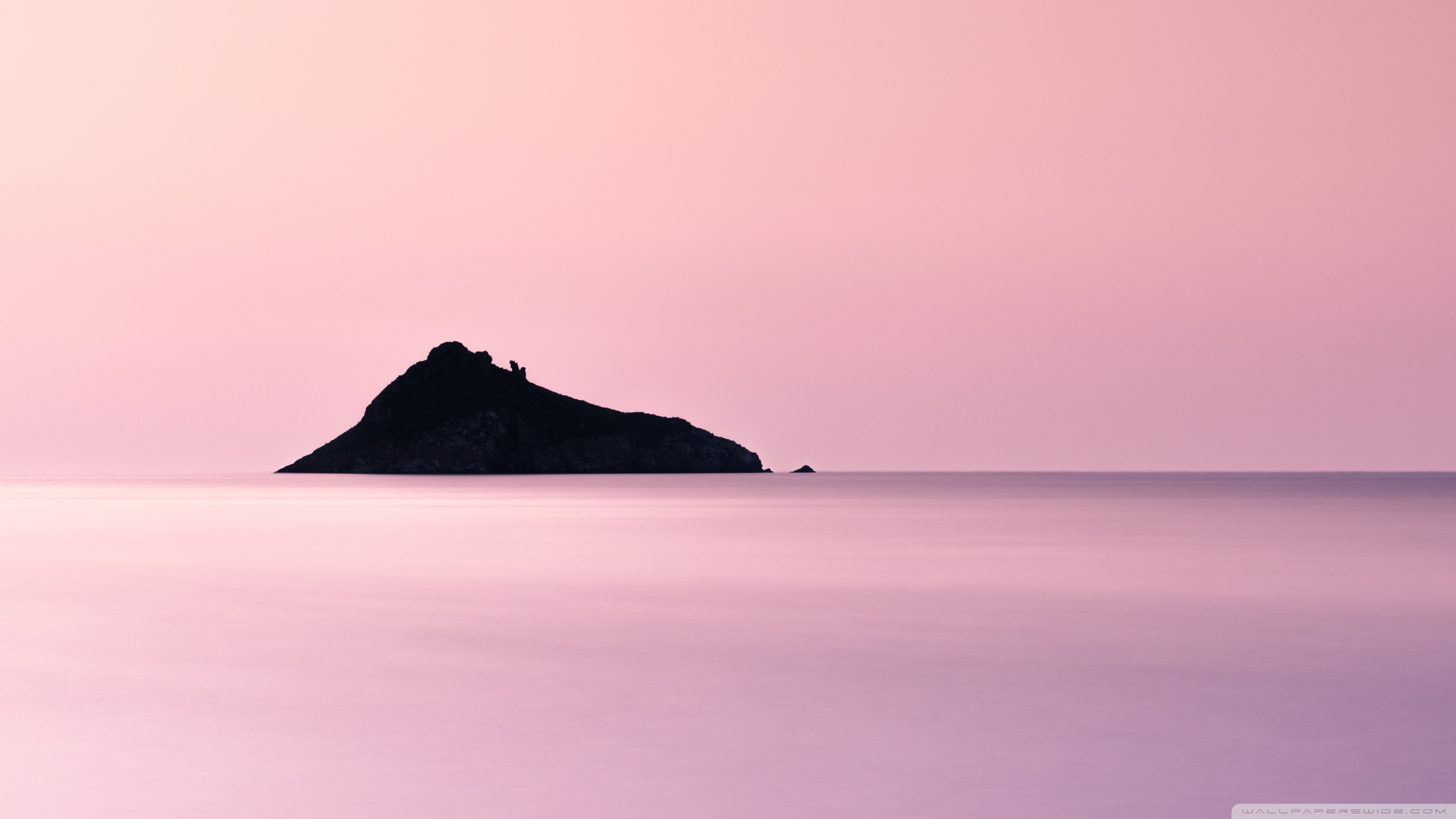 Pink Sea Aesthetic Ultra HD Desktop