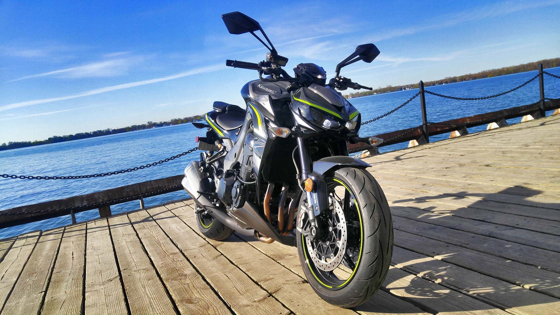 Kawasaki Z1000R Motorcycle Test