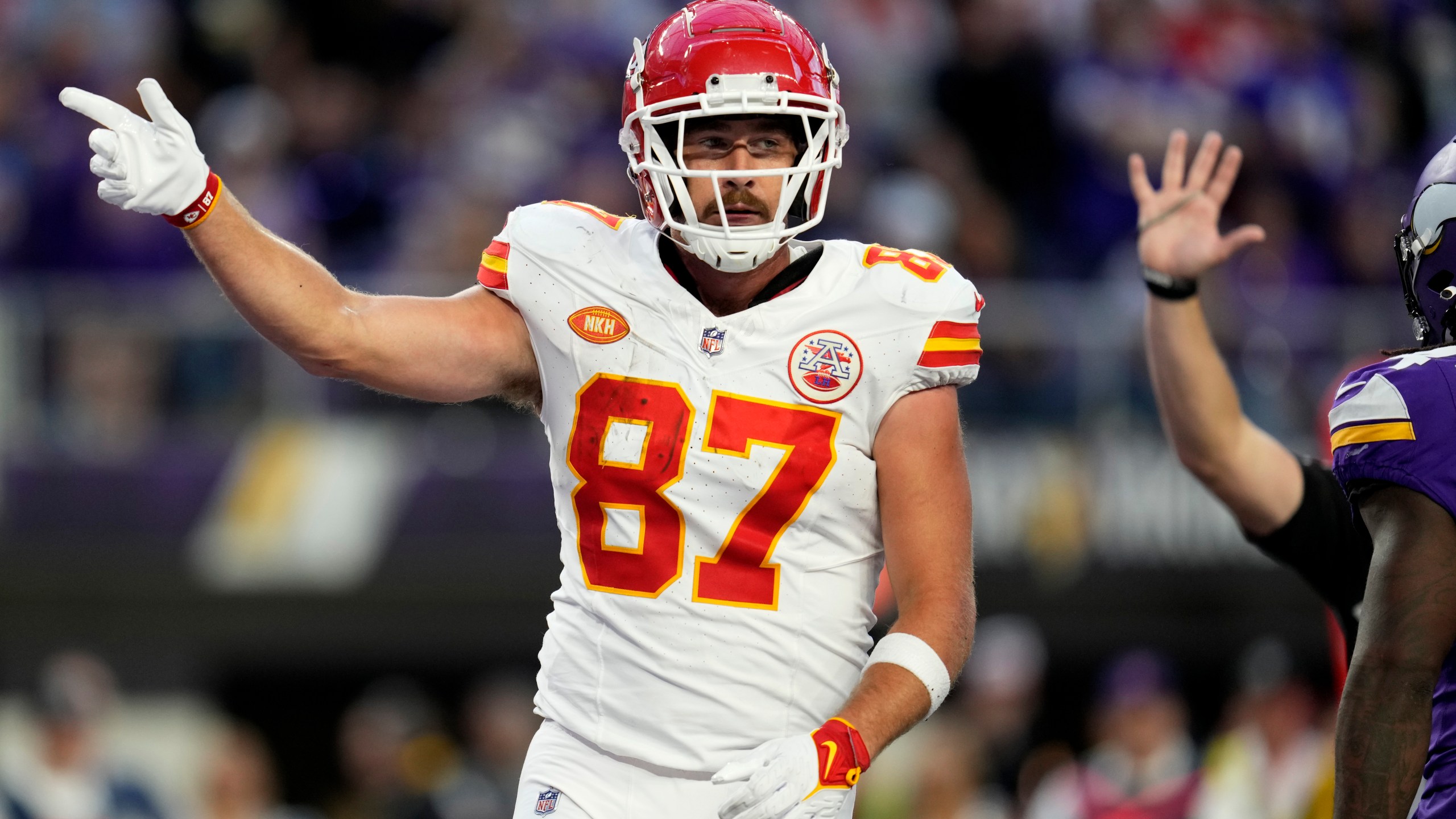 Greg Dulcich back for AFC West matchup