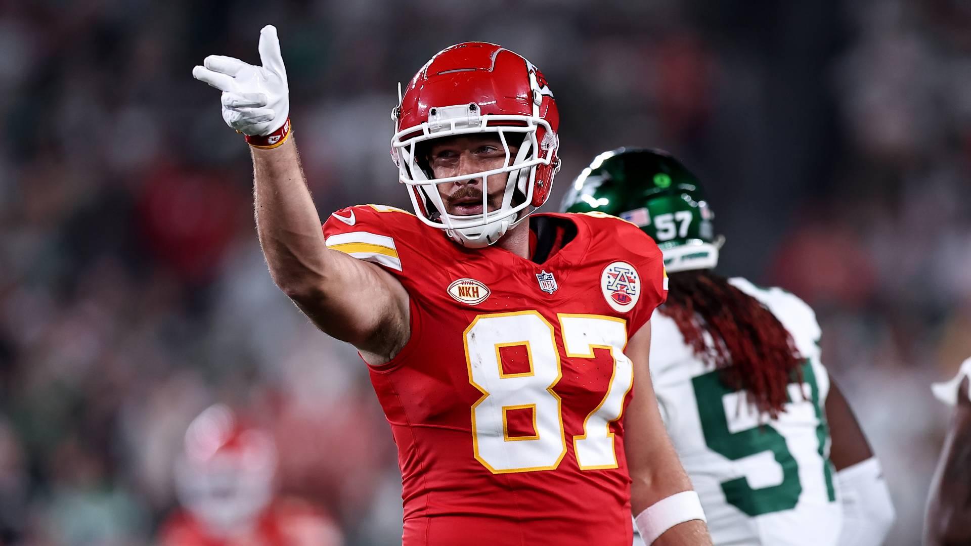Chiefs star wears No. 87 jersey in NFL