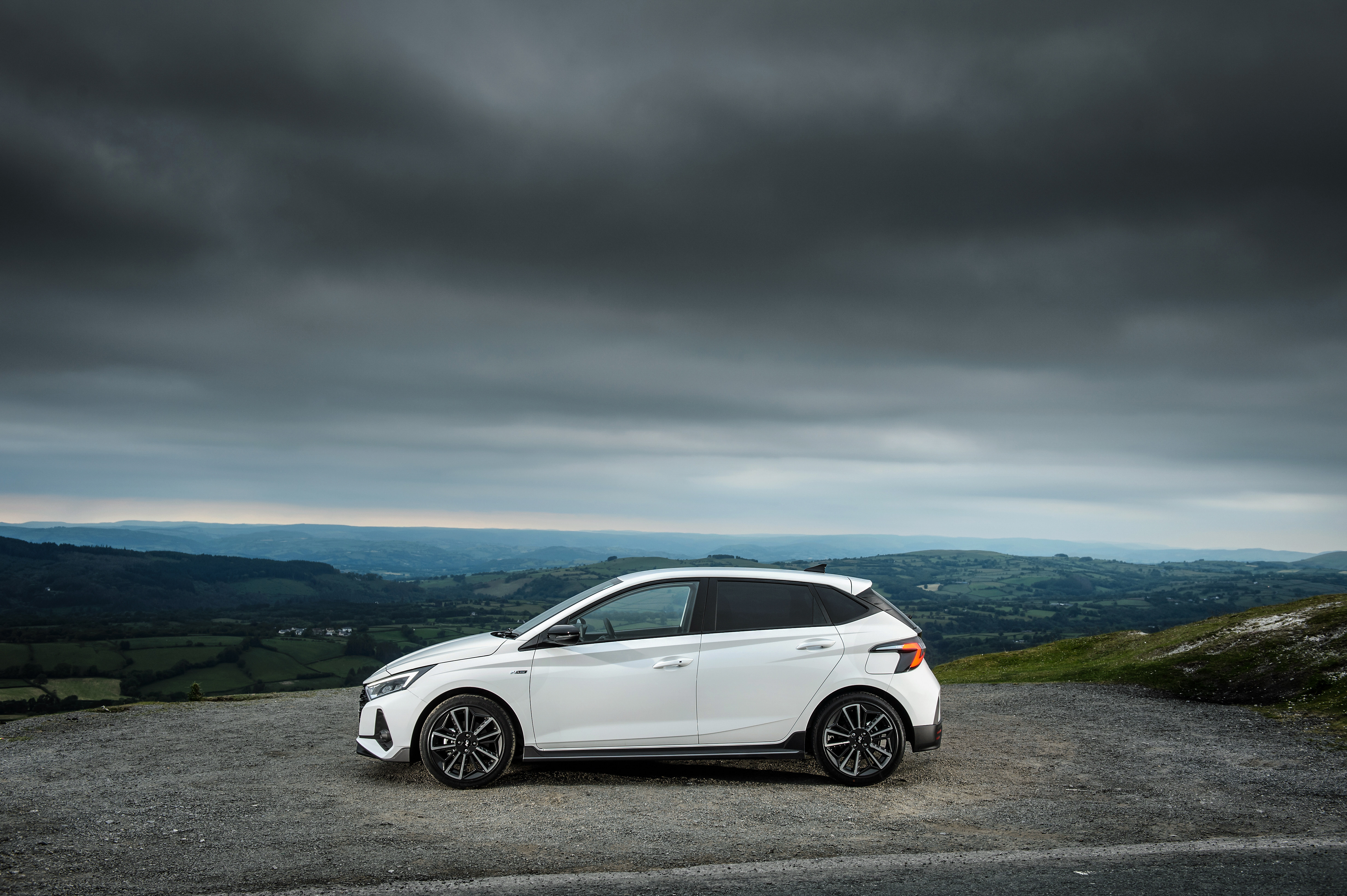 White Hyundai i20 N Line (BC3)