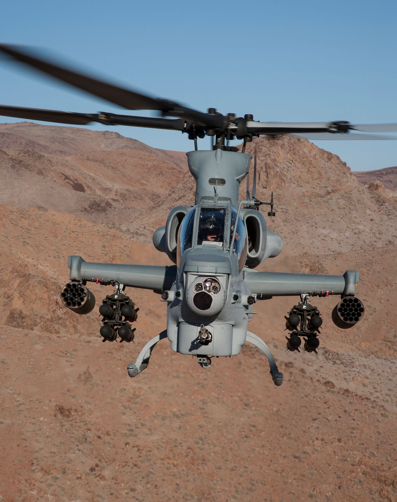 Four Ways The Bell AH 1Z Viper Is