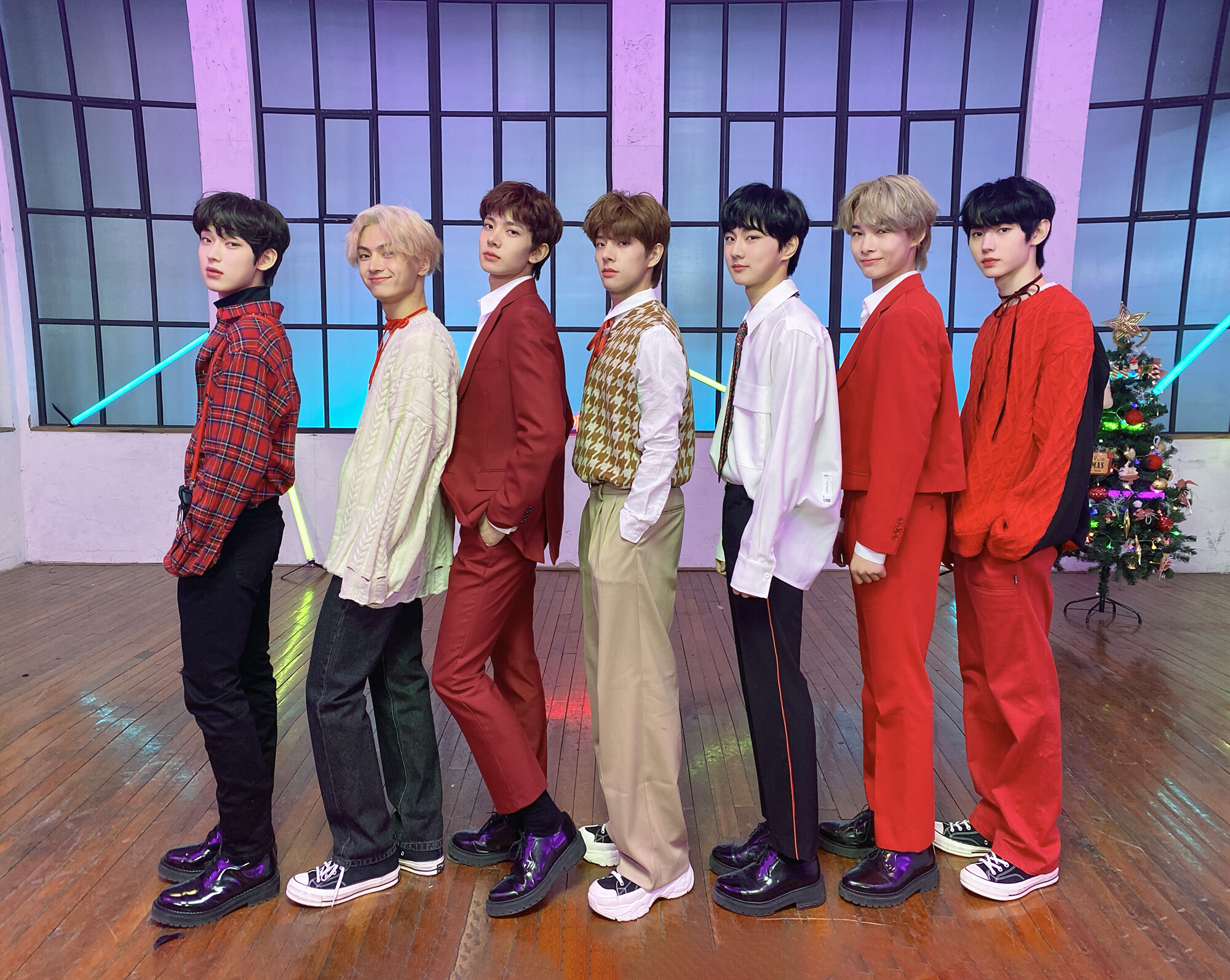 ENHYPEN Wallpaper (image inside)