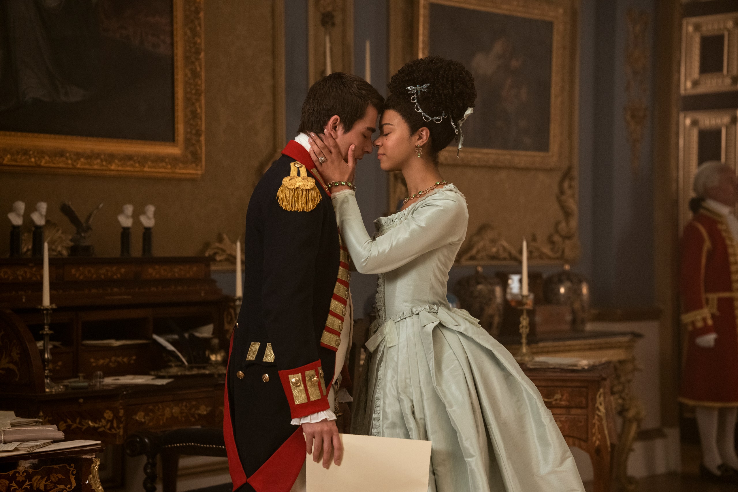 Hairstyles on Queen Charlotte