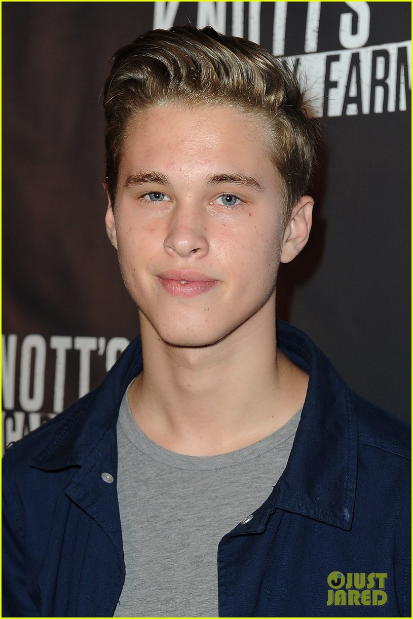 Singer Ryan Beatty Comes Out as Gay