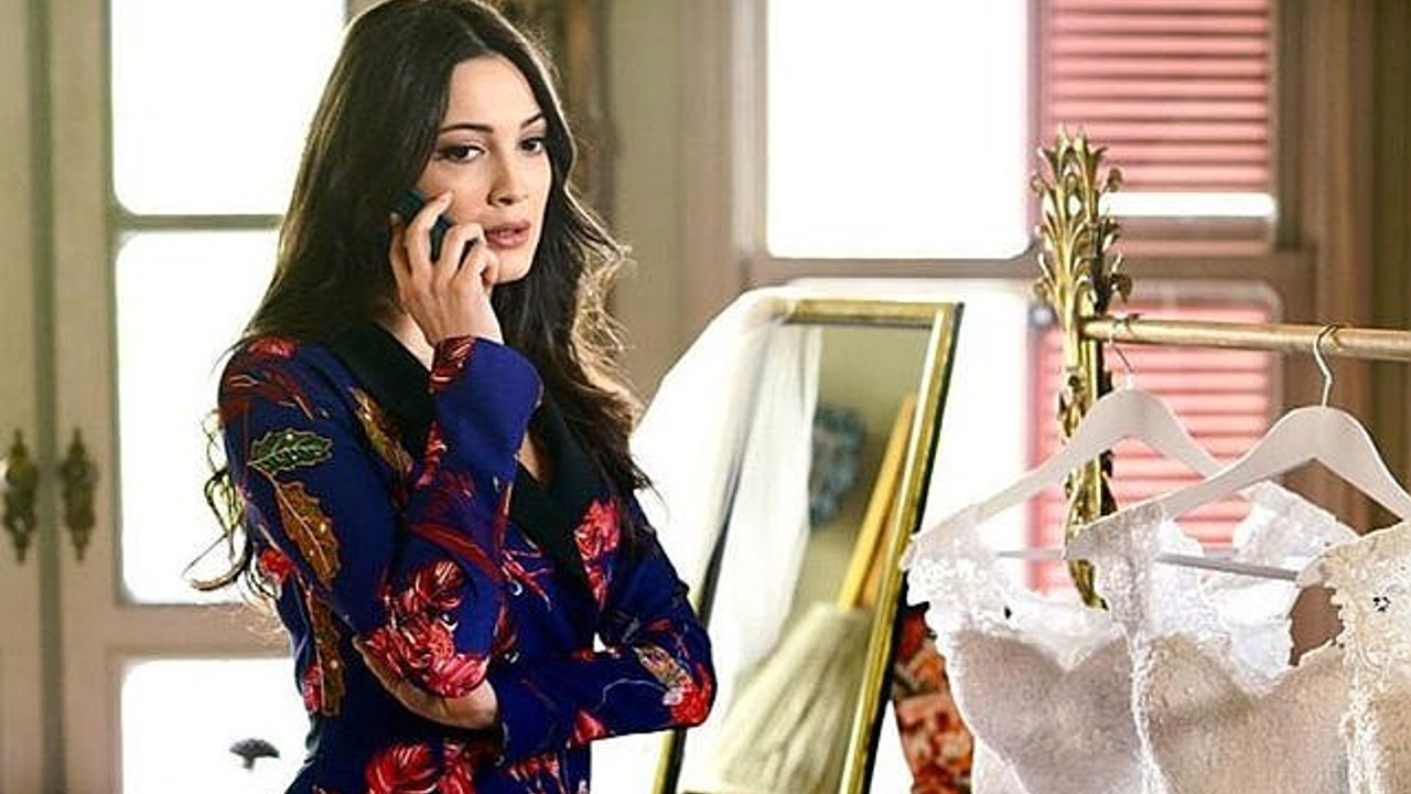 Güzel oyuncu Cemre Gümeli, Yalı Çapkını