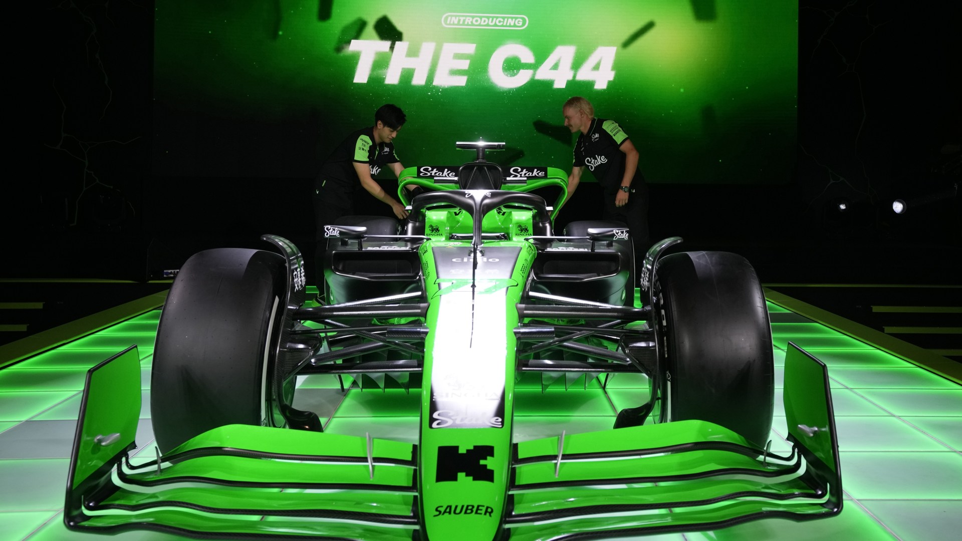 F1 team 'planning to race under TWO